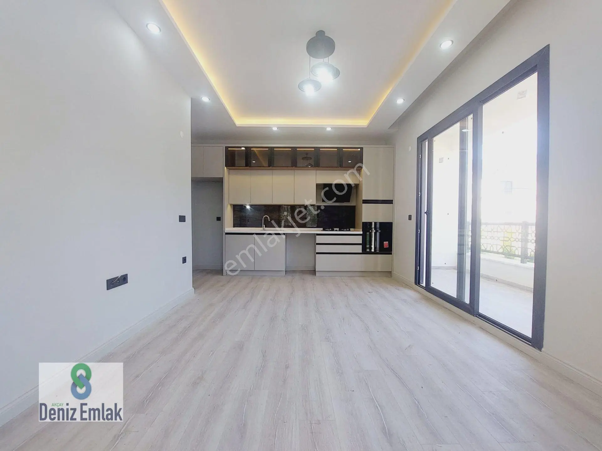 Denizden Gürede Bahçeli Yerden Isıtmalı Satılık 2+1 Daire. — fotoğraf 21