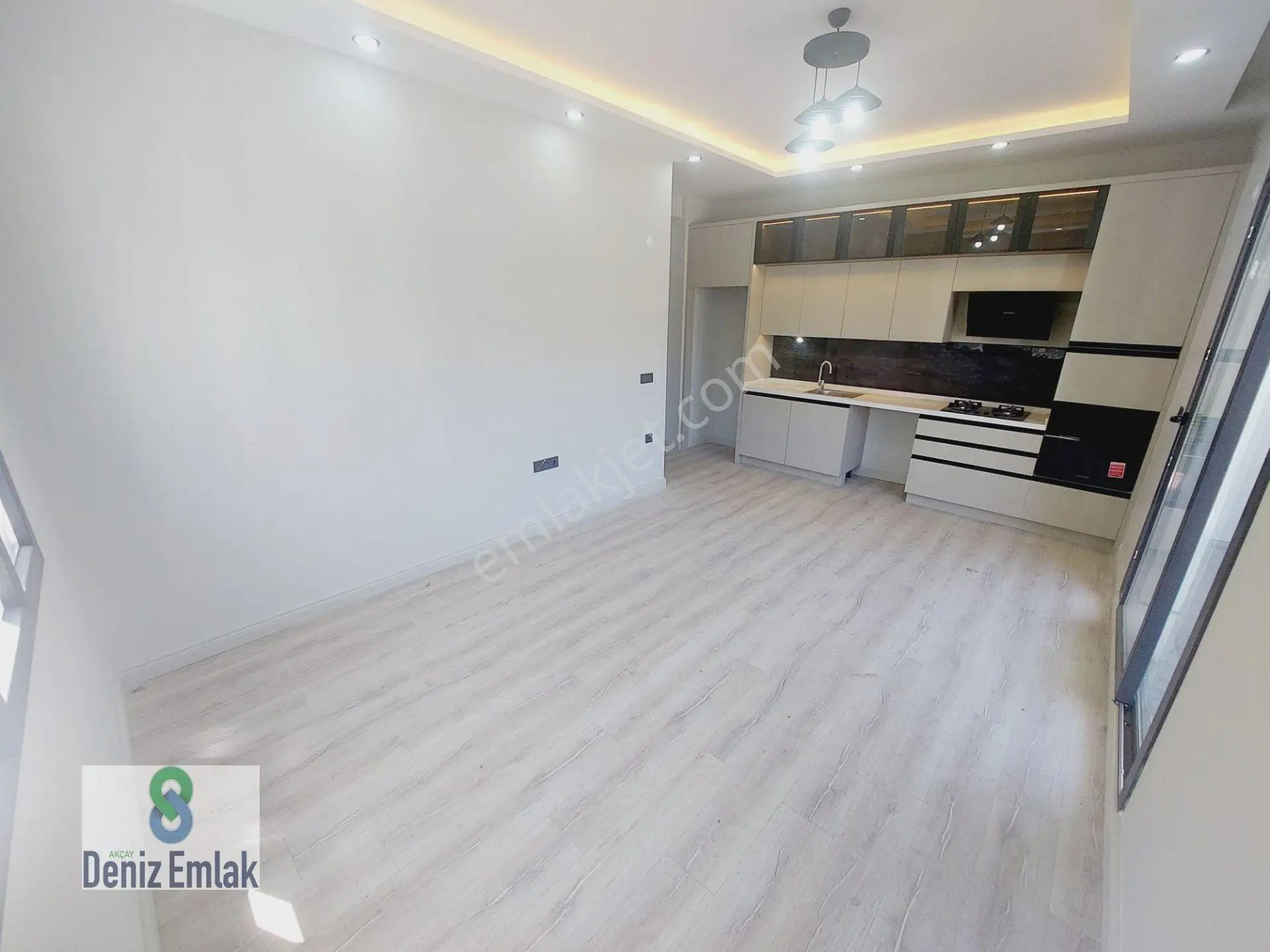 Denizden Gürede Bahçeli Yerden Isıtmalı Satılık 2+1 Daire. — fotoğraf 31
