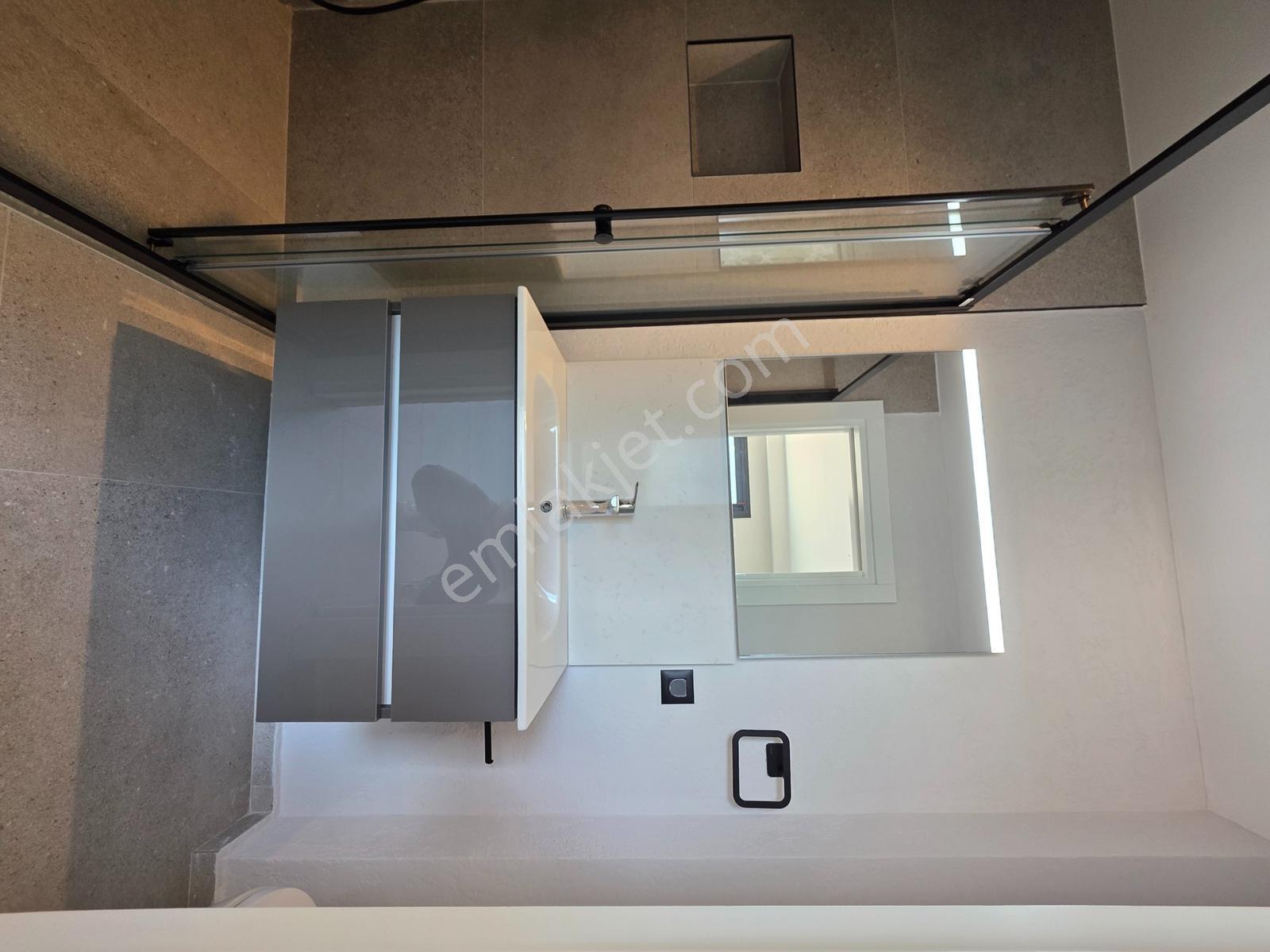 Ortakent'te 500 M2 Arsa İçerisinde Sıfır Özel Havuzlu Villa — fotoğraf 25