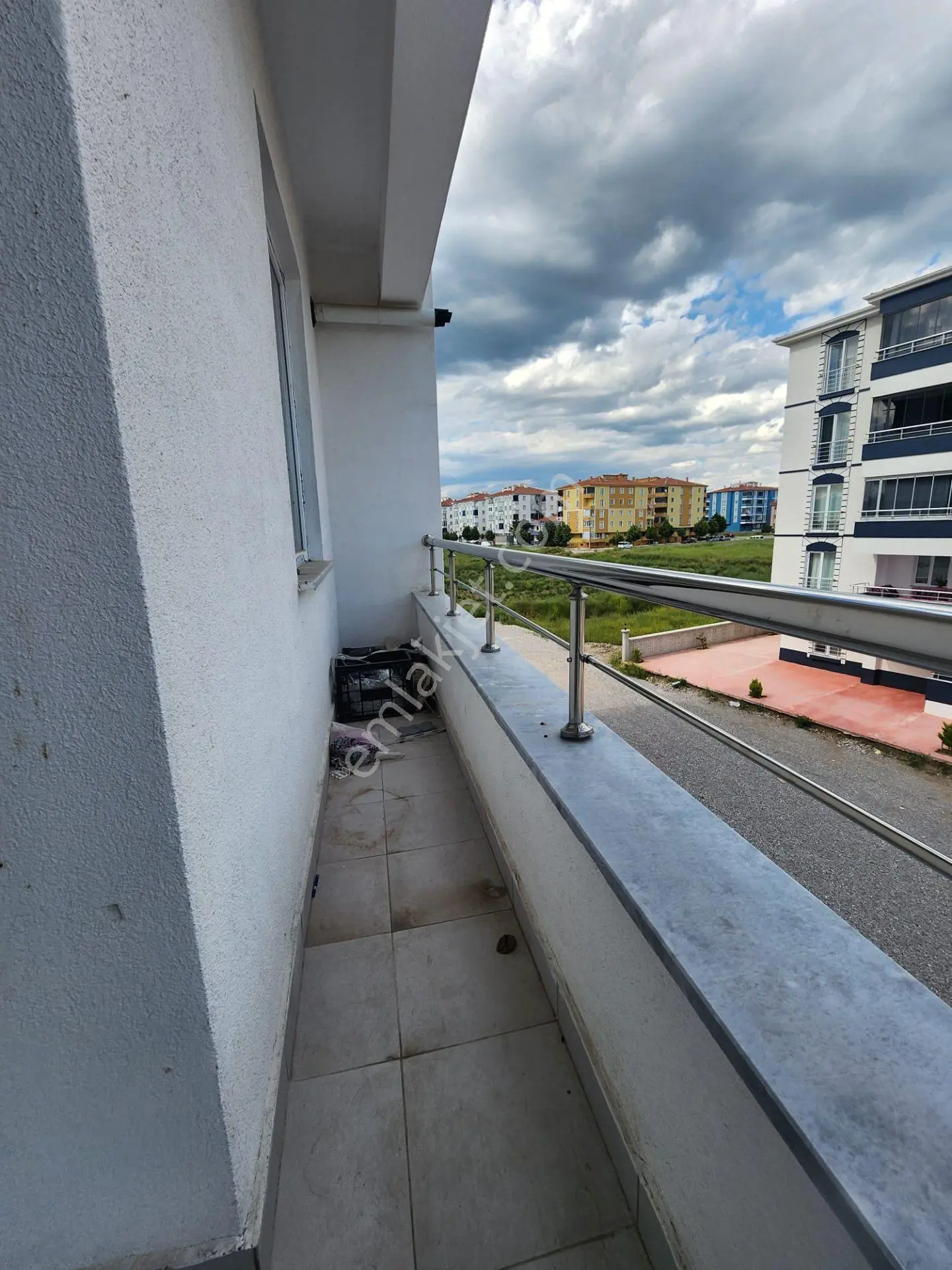 Çorum Ulukavak Mahallesi Satılık 3+1 Geniş Balkonlu Daire — fotoğraf 3