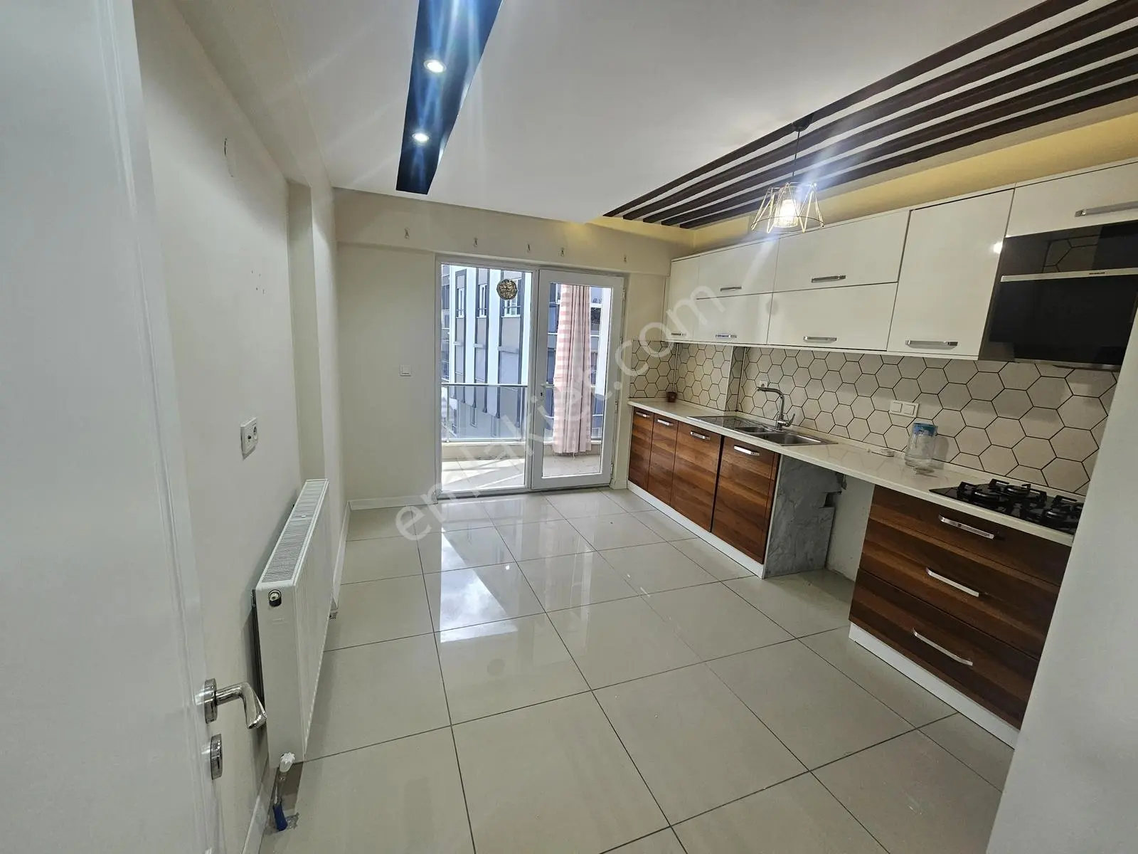 Karaağaç Mah.Meydanda 150 M² Satılık Lüks Daire | Merkezi Konum