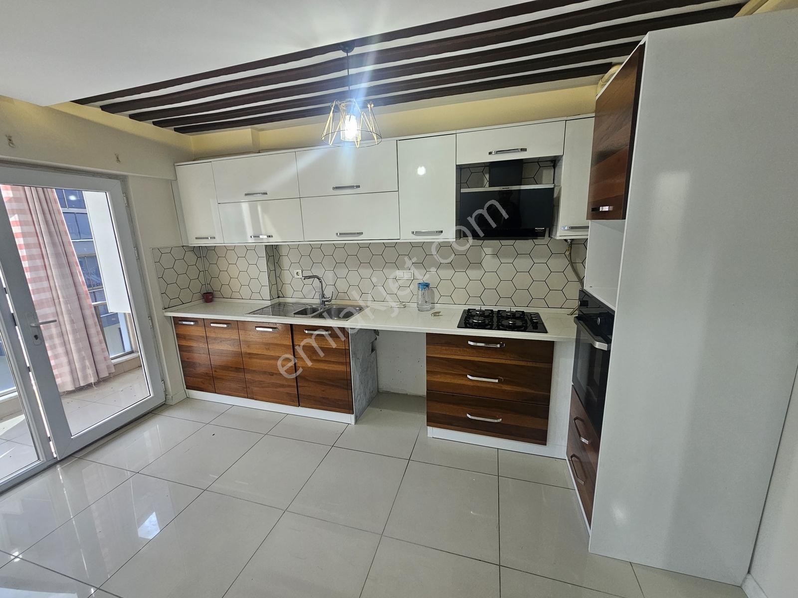 Karaağaç Mah.meydanda 150 M² Satılık Lüks Daire | Merkezi Konum — fotoğraf 2