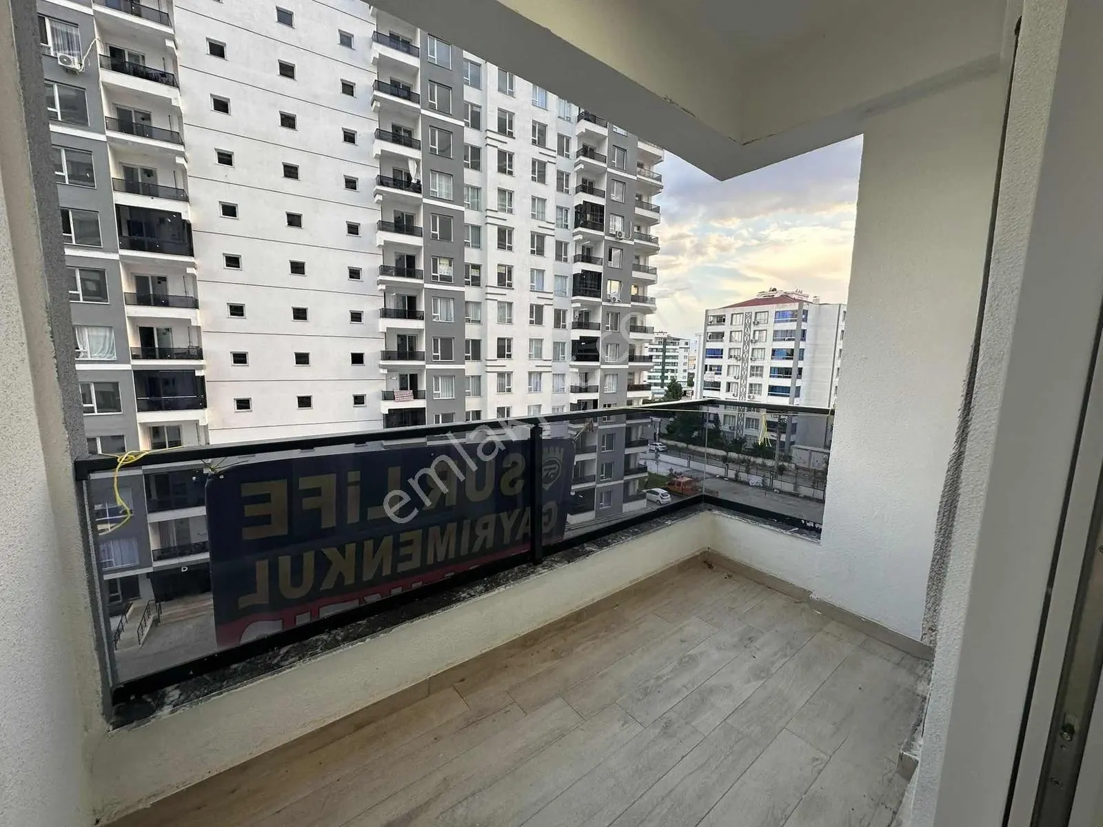 Meda Amazon Sitesi Satılık Köşe Daire — fotoğraf 11