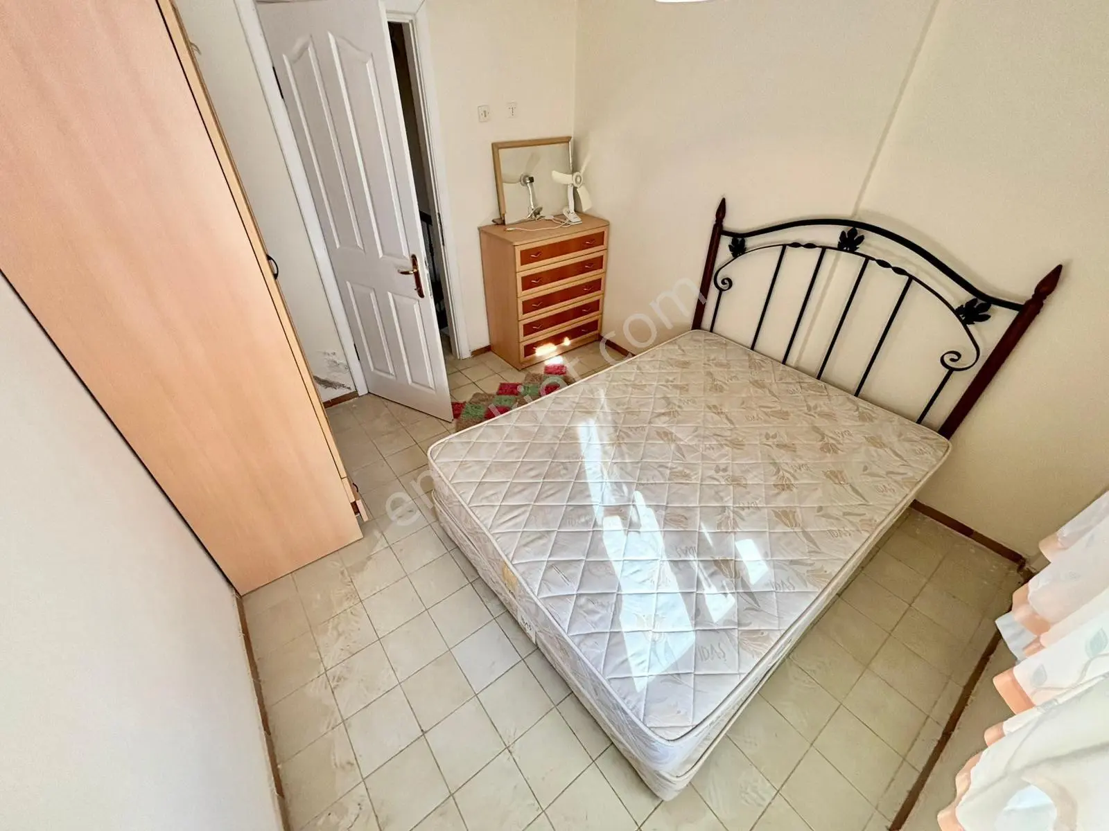 ꧁ay Emlaktan꧂güre'de Yolun Altında Denize Sadece 200 Metre Satılık 2+1 Yüzme Havuzlu Bahçeli Villa — fotoğraf 20