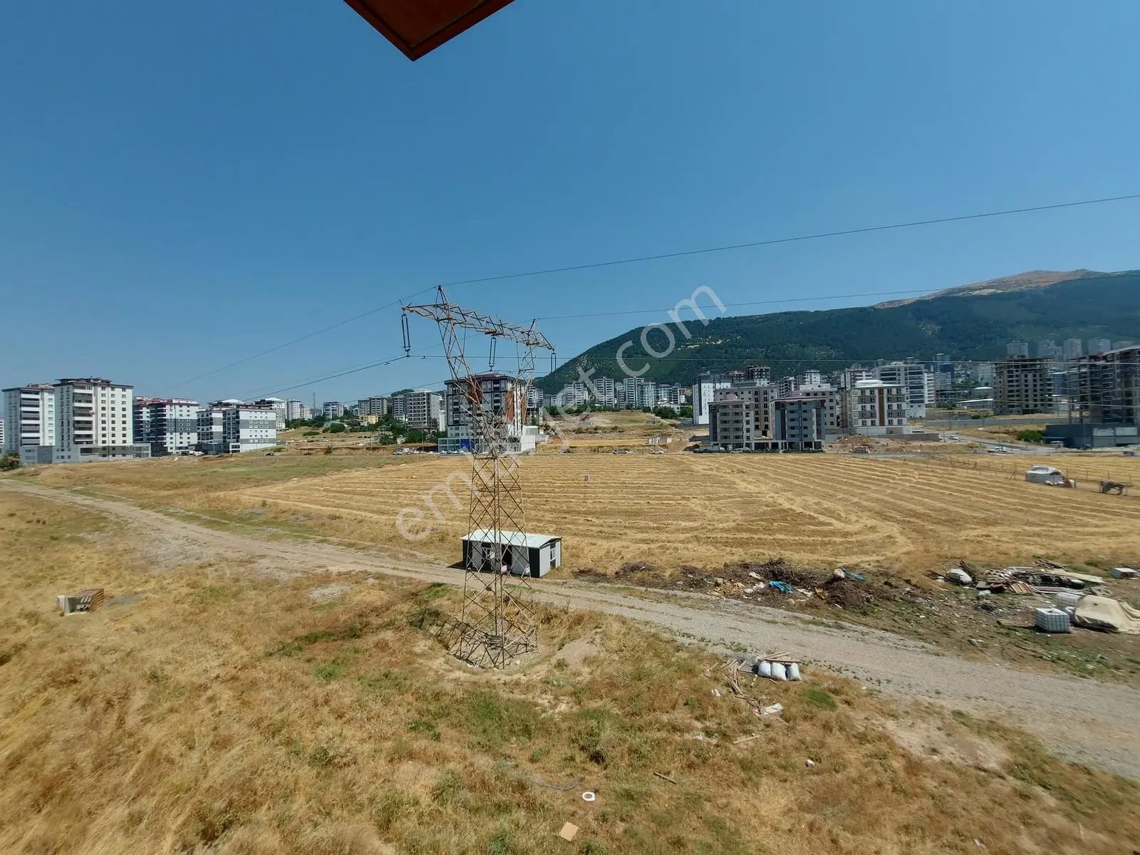 Yeni Rota'dan Üniversite Karşısı 1+1 Satlık Daire — fotoğraf 12