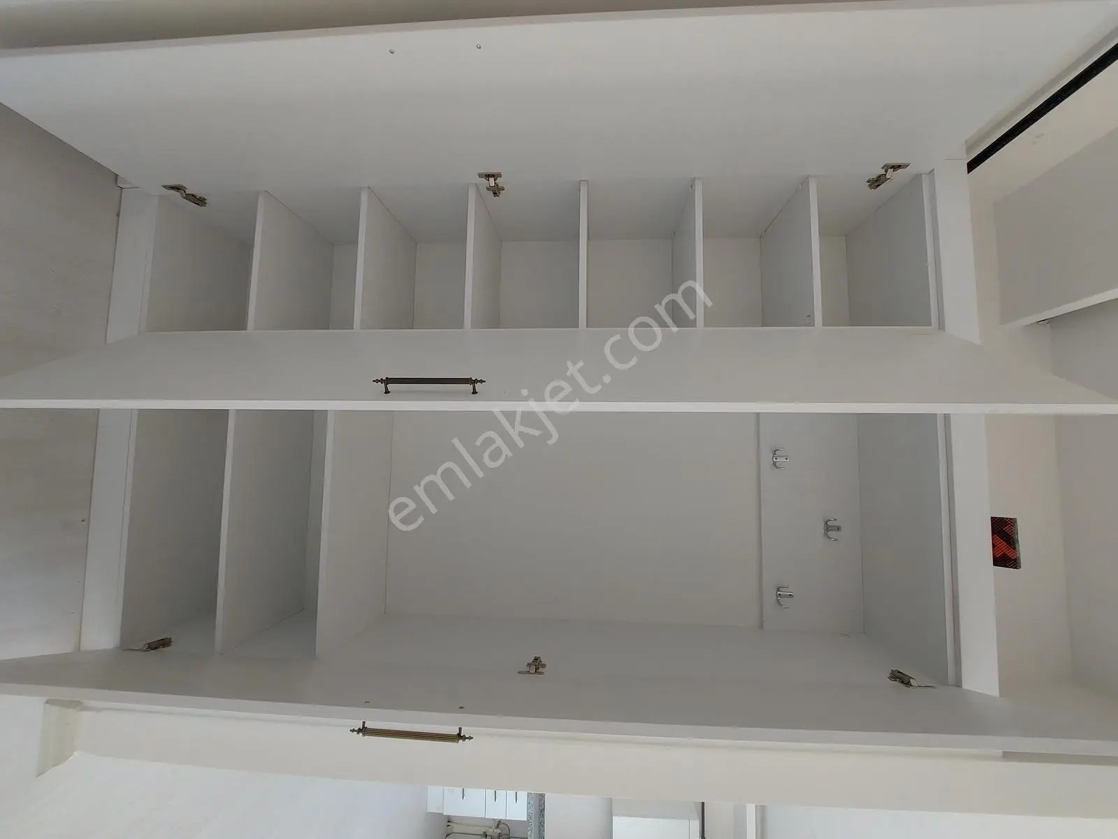 Yeni Rota'dan Üniversite Karşısı 1+1 Satlık Daire — fotoğraf 15