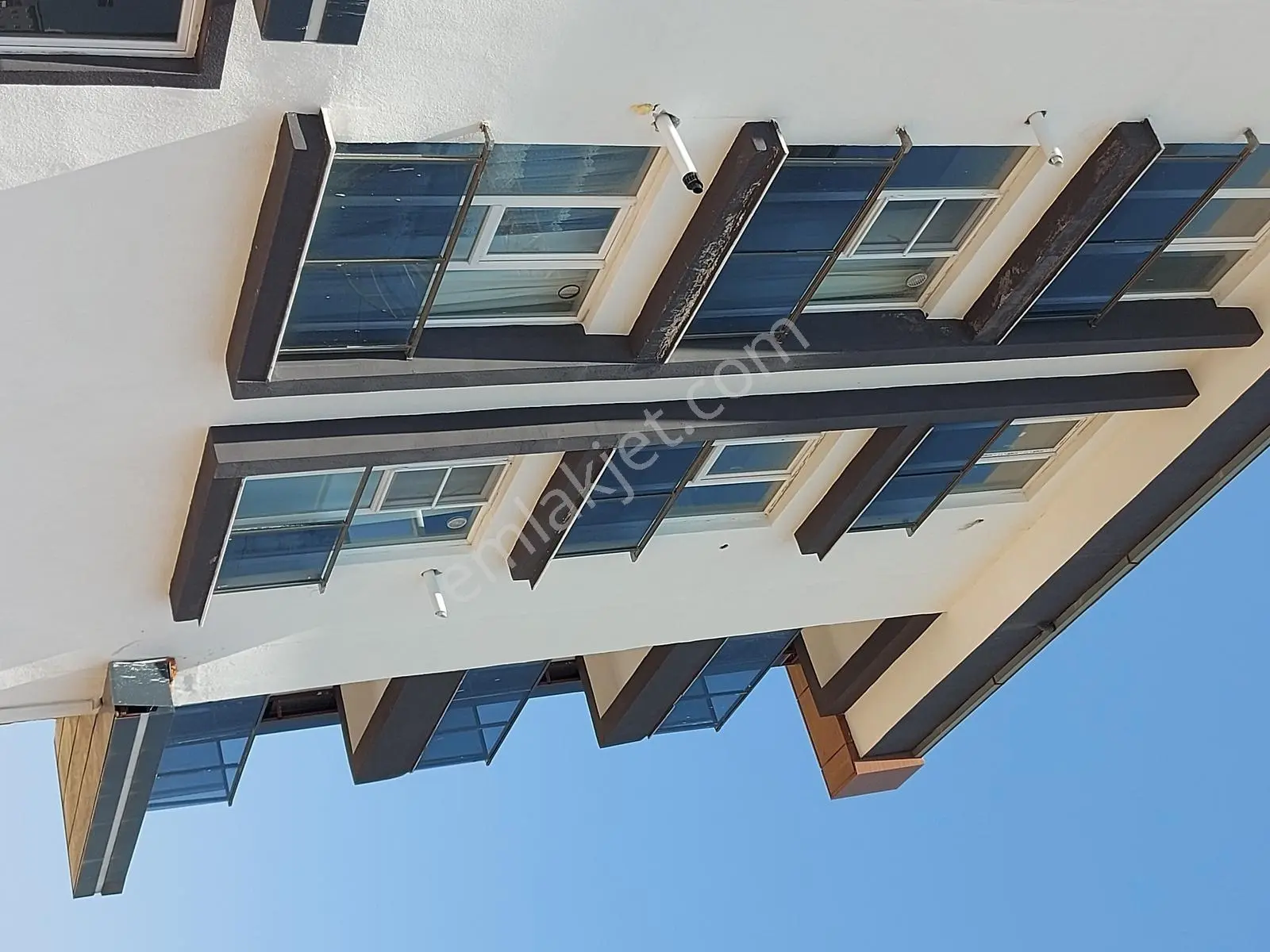 Yeni Rota'dan Üniversite Karşısı 1+1 Satlık Daire — fotoğraf 19
