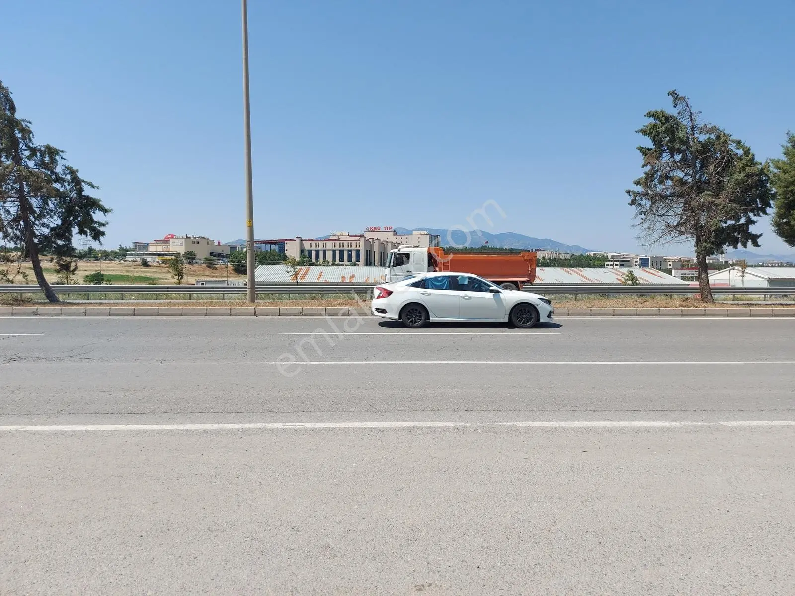 Yeni Rota'dan Üniversite Karşısı 1+1 Satlık Daire — fotoğraf 20