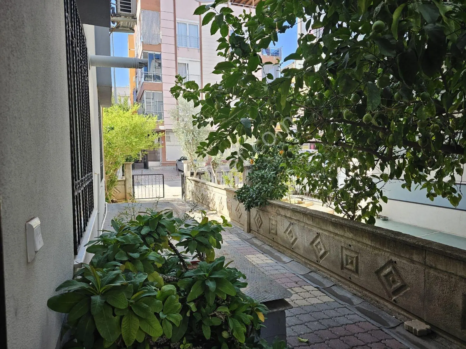 Cumhuriyet Mah.antalyanın Merkezi Lokasyonunda 2+1 Geniş Daire — fotoğraf 2