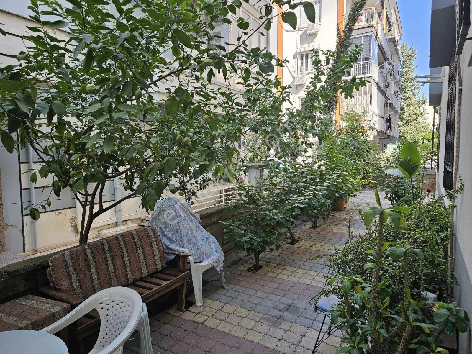 Cumhuriyet Mah.antalyanın Merkezi Lokasyonunda 2+1 Geniş Daire — fotoğraf 3