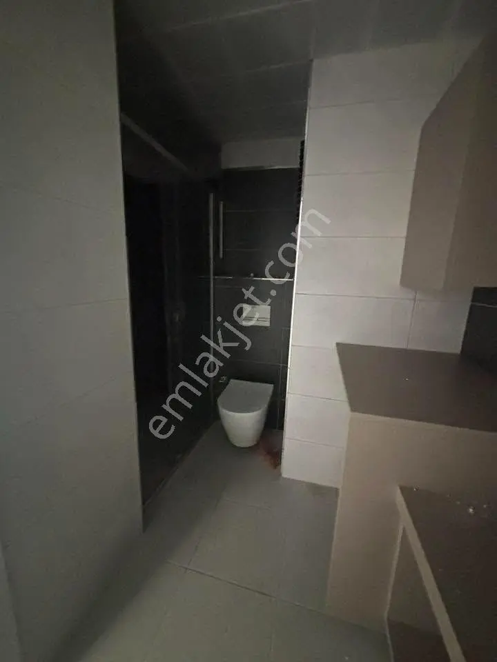 Tc Emlaktan Satılık Sıfır Site İçersinde ! — fotoğraf 18
