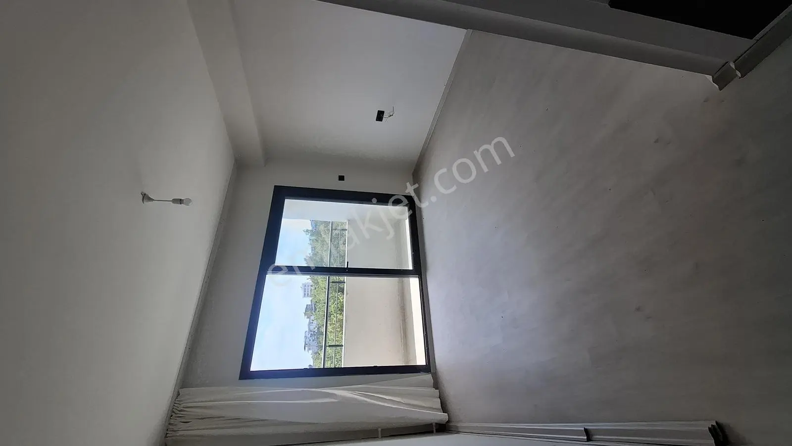 Adana Sarıçam'da Satılık 1+1 Daire - Bulvar Üzeri — fotoğraf 2