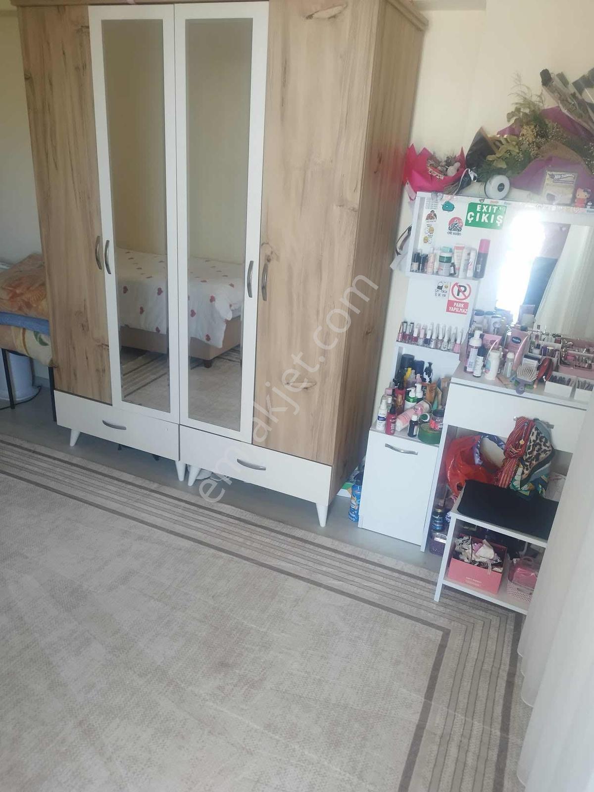 Tramvay Dibi Arakat 3+1 Çift Balkon Güney Cephe — fotoğraf 22