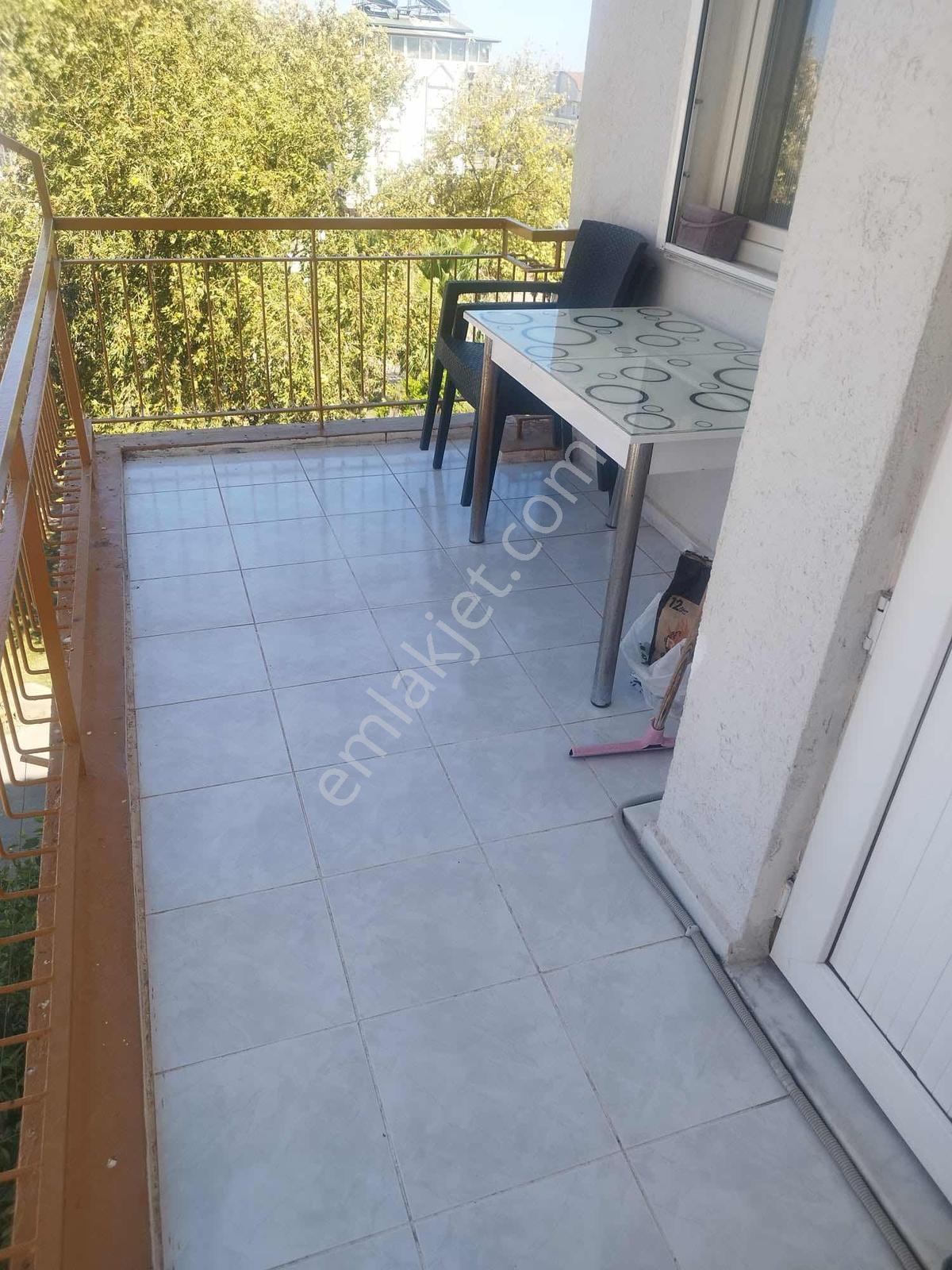 Tramvay Dibi Arakat 3+1 Çift Balkon Güney Cephe — fotoğraf 25