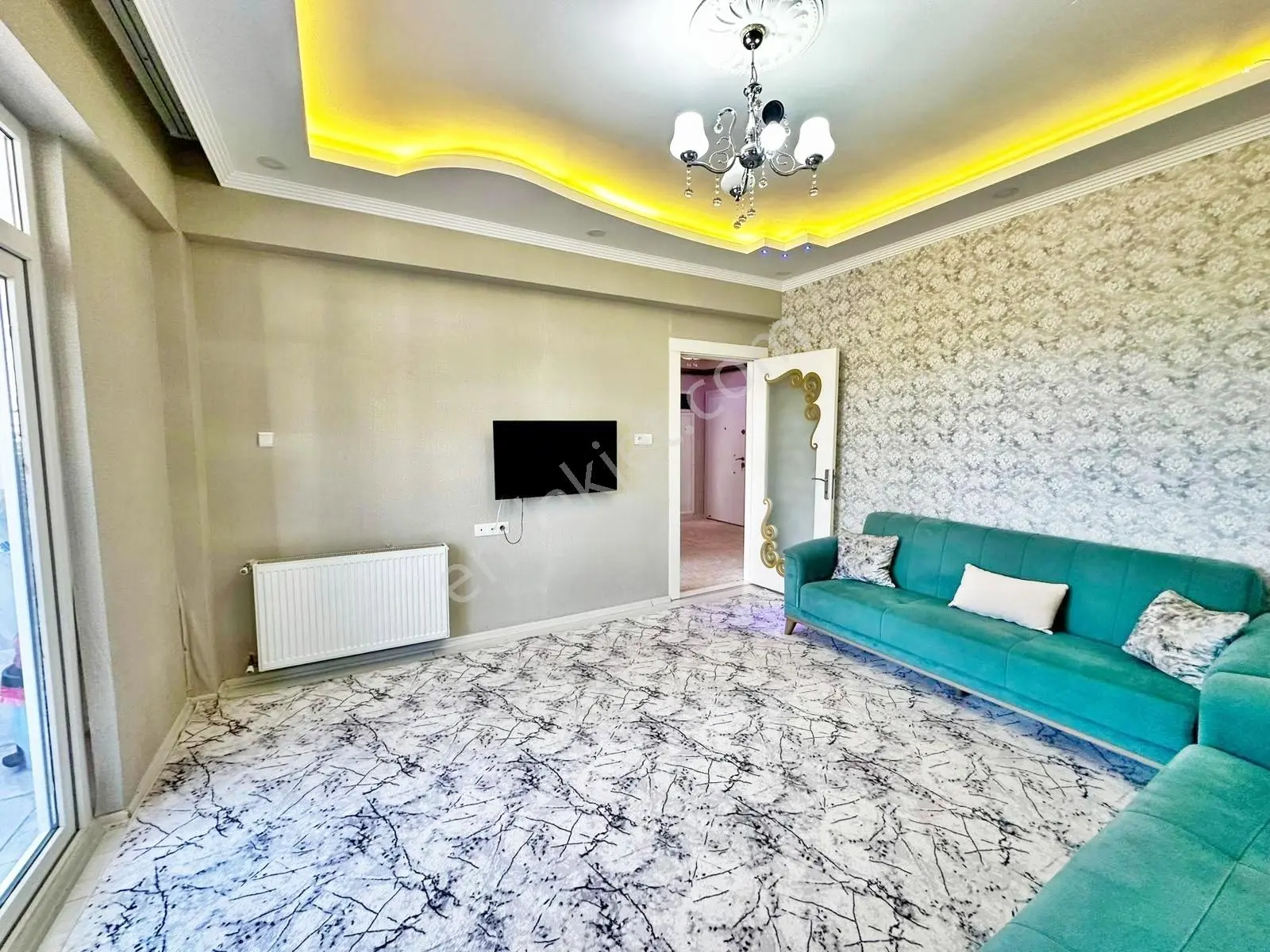 Karacaahmet'te Merkz Konum Site İçi Çift Cam Balkon Bakımlı4+1 — fotoğraf 13