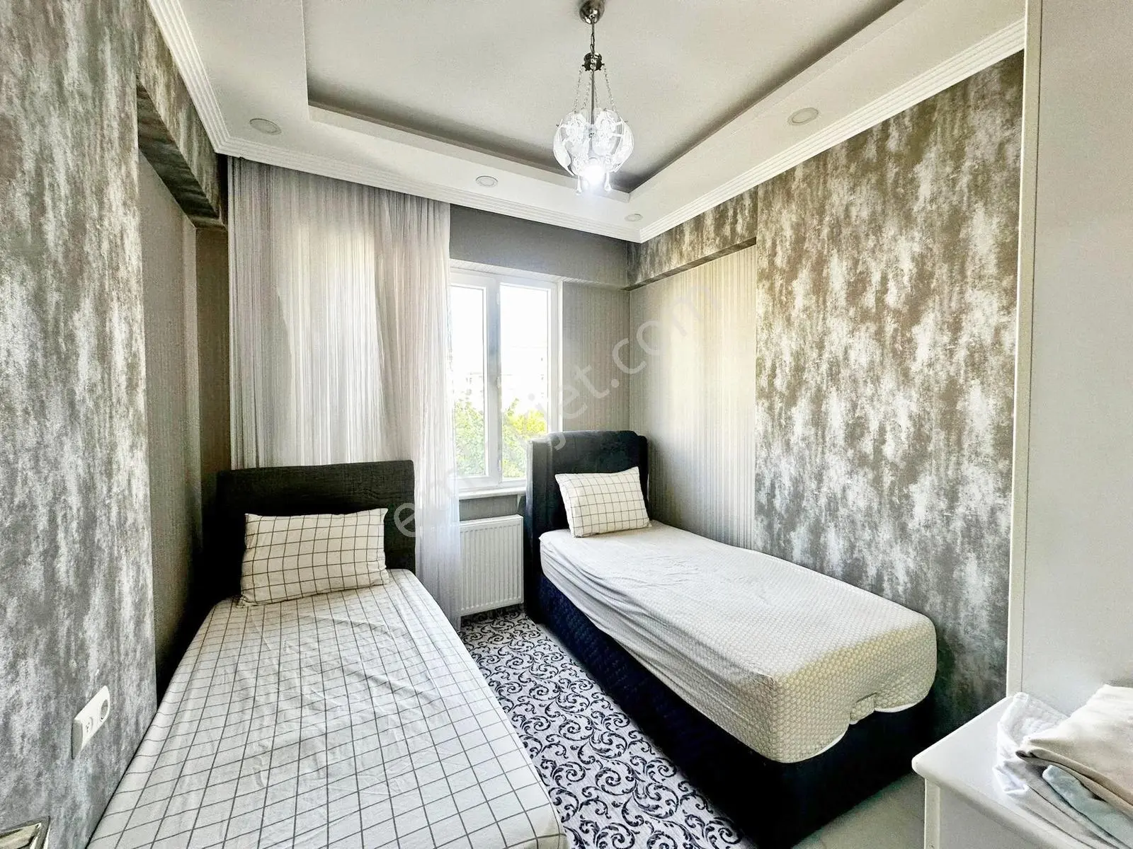 Karacaahmet'te Merkz Konum Site İçi Çift Cam Balkon Bakımlı4+1 — fotoğraf 22