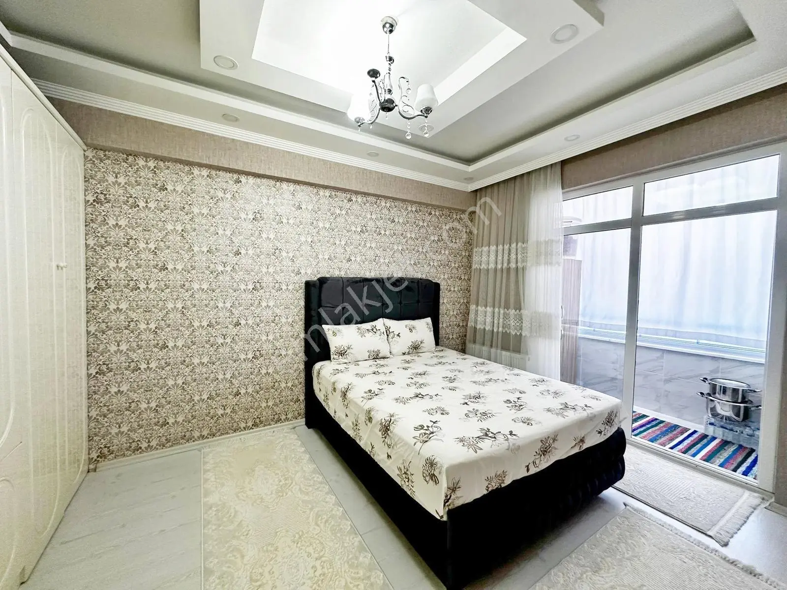 Karacaahmet'te Merkz Konum Site İçi Çift Cam Balkon Bakımlı4+1 — fotoğraf 24