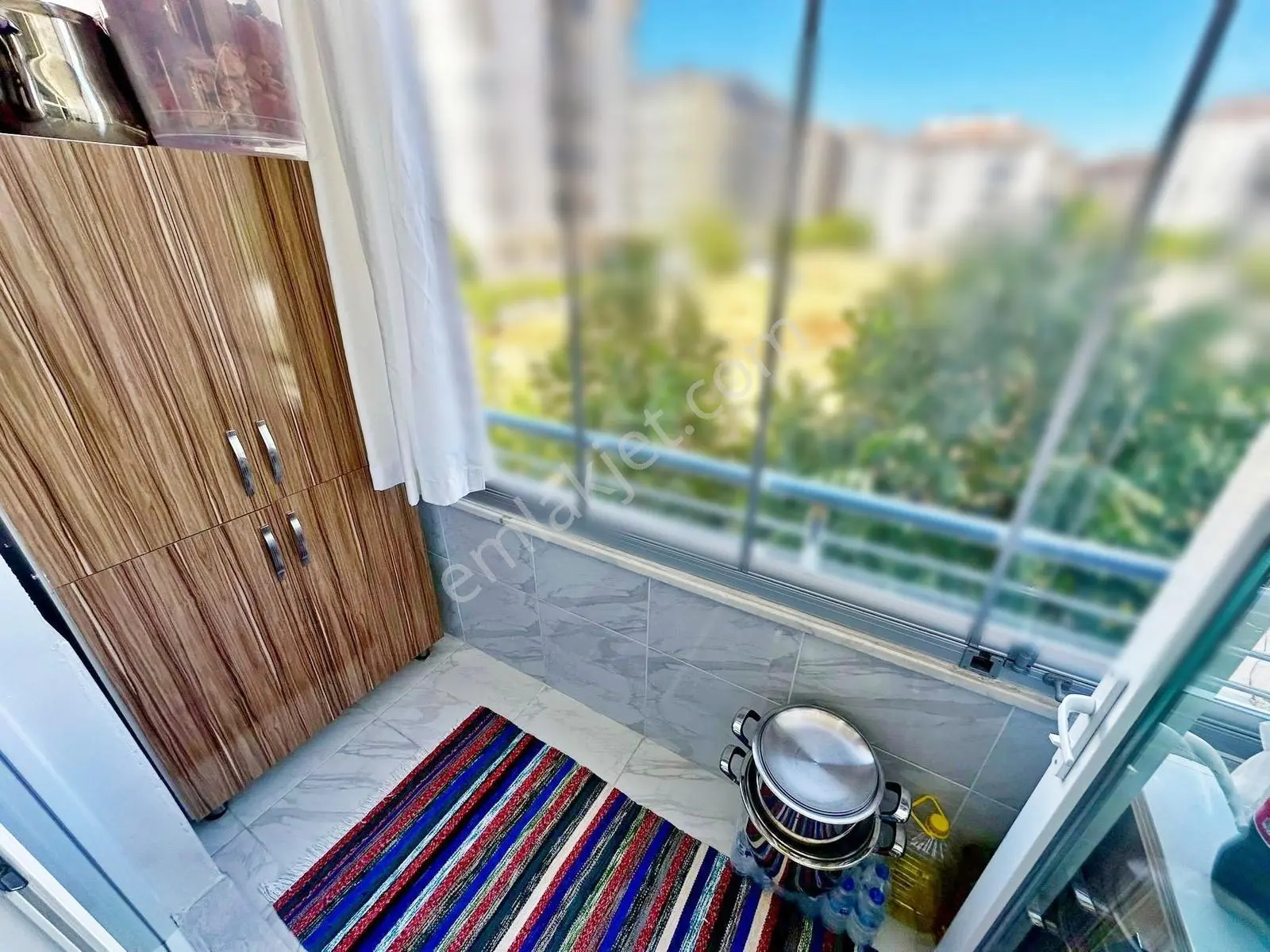 Karacaahmet'te Merkz Konum Site İçi Çift Cam Balkon Bakımlı4+1 — fotoğraf 28