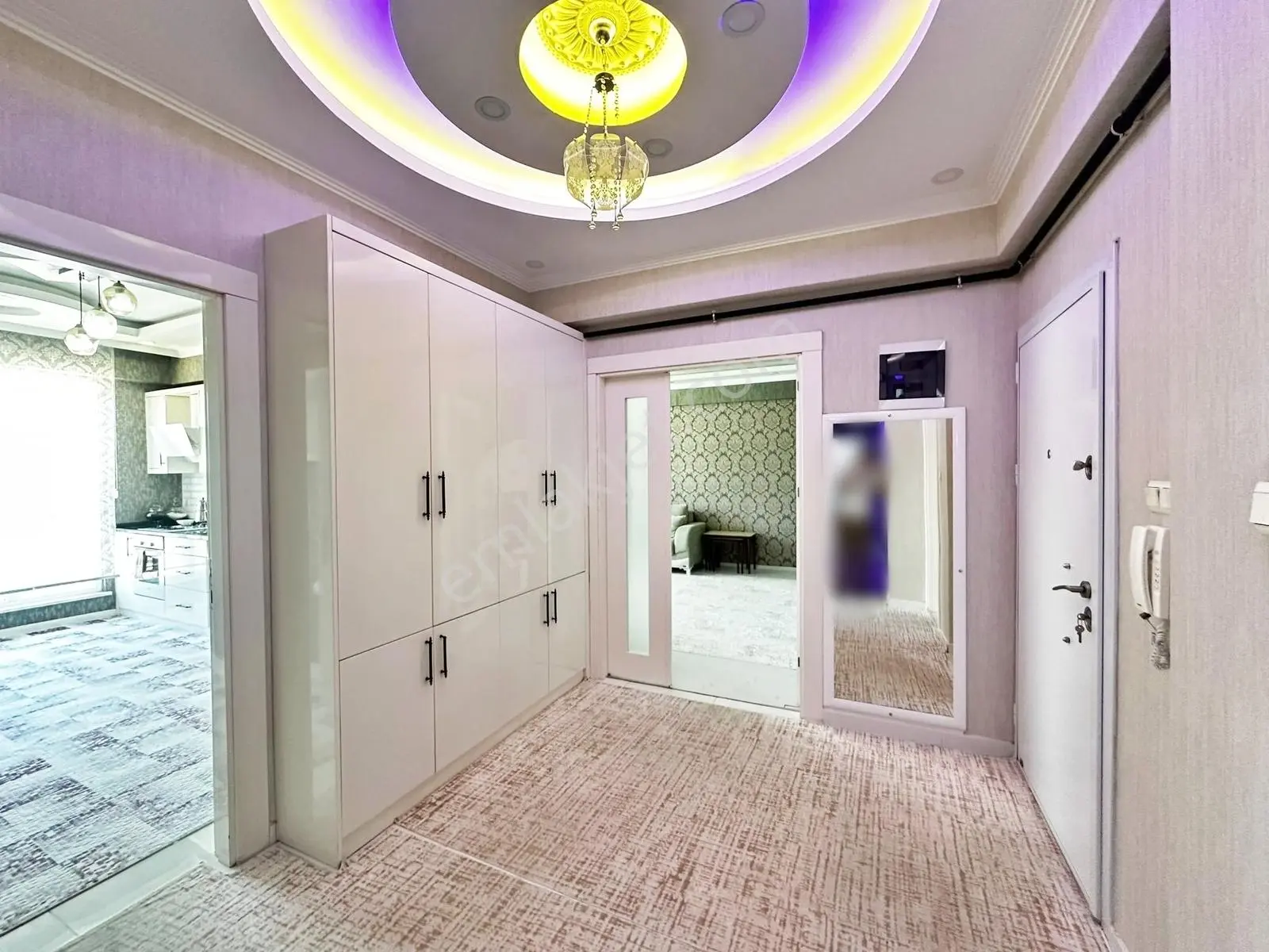Karacaahmet'te Merkz Konum Site İçi Çift Cam Balkon Bakımlı4+1 — fotoğraf 29