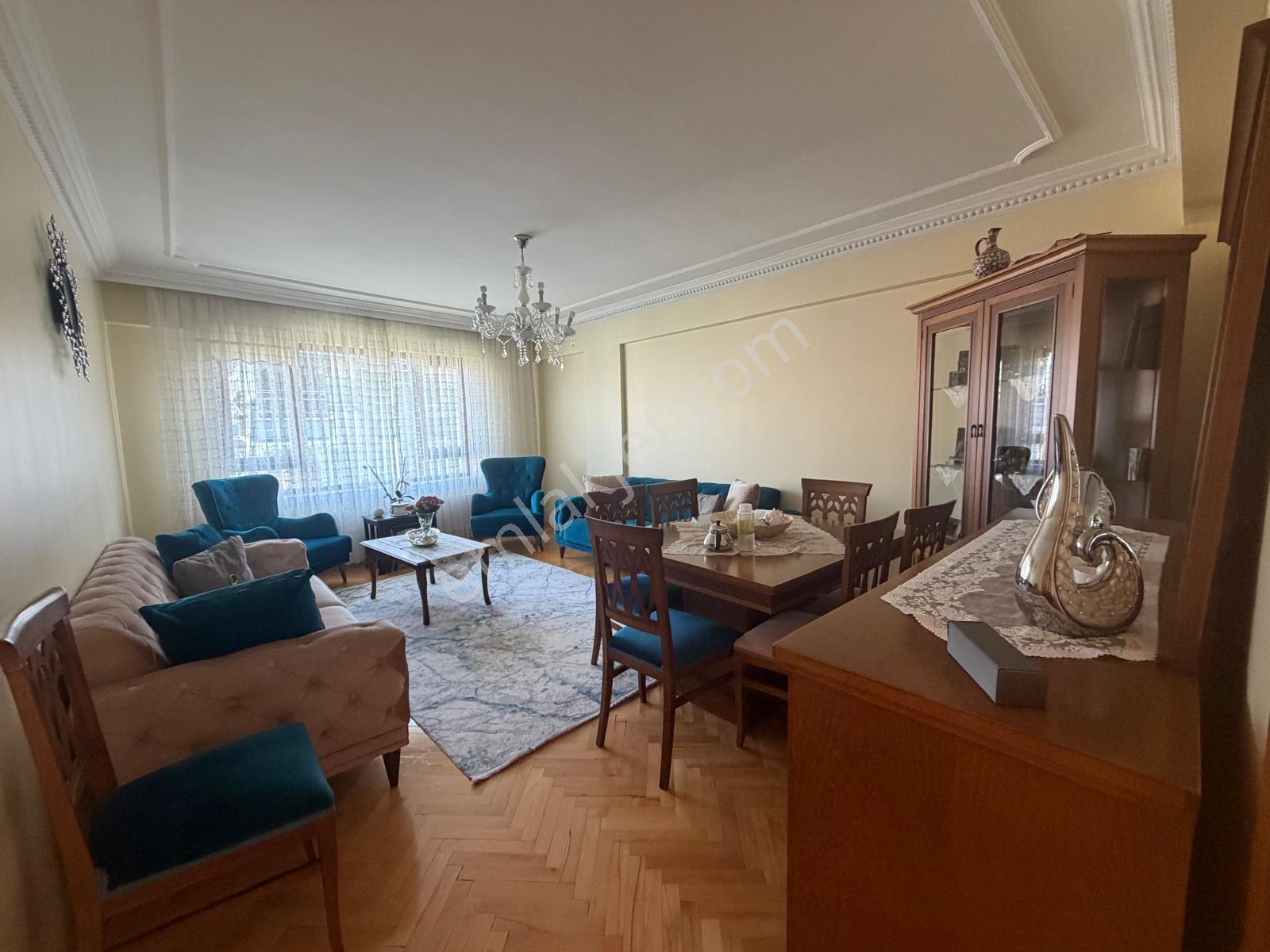 Şimşek'ten Keçiören Bağlarbaşı Mh. 100 M2 2. Kat Bağımsız Salon — fotoğraf 3