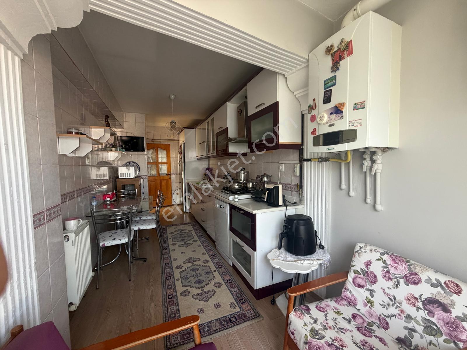 Şimşek'ten Keçiören Bağlarbaşı Mh. 100 M2 2. Kat Bağımsız Salon — fotoğraf 12