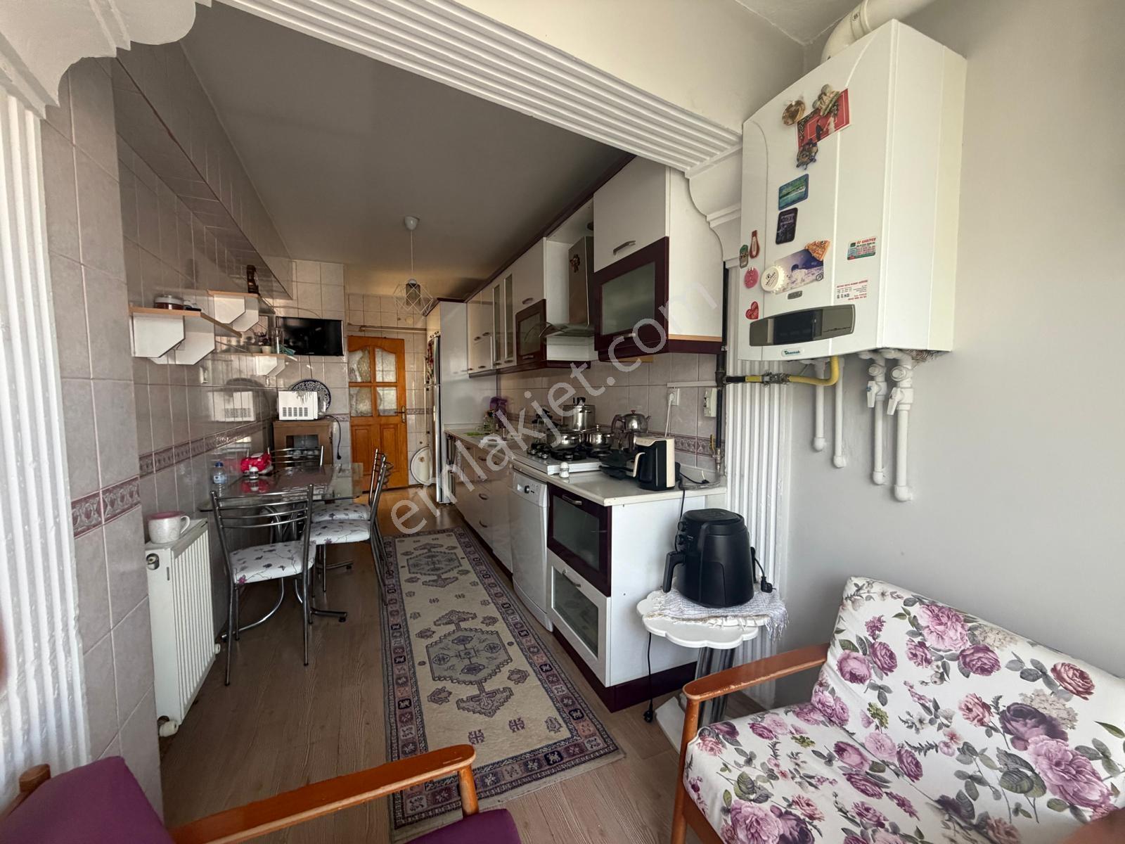 Şimşek'ten Keçiören Bağlarbaşı Mh. 100 M2 2. Kat Bağımsız Salon — fotoğraf 13