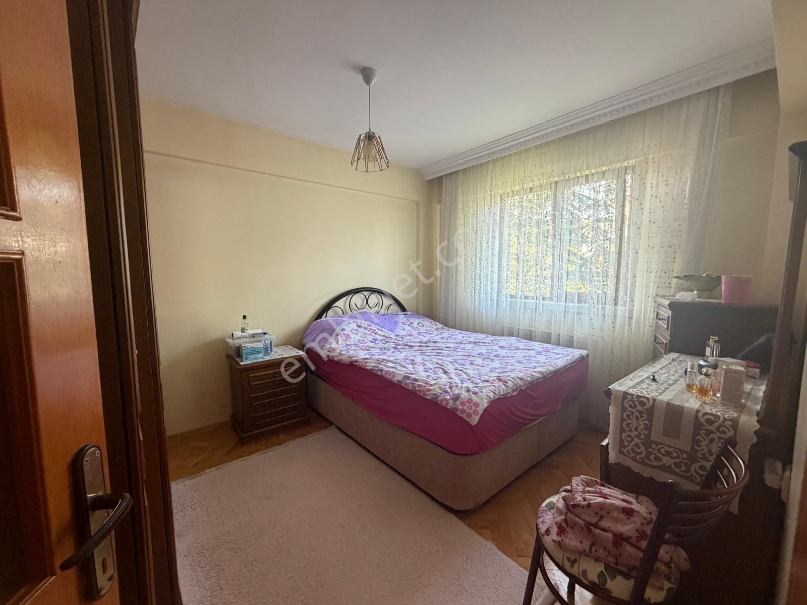 Şimşek'ten Keçiören Bağlarbaşı Mh. 100 M2 2. Kat Bağımsız Salon — fotoğraf 18