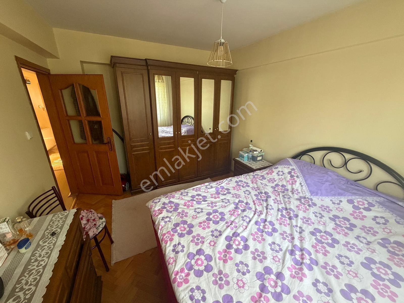 Şimşek'ten Keçiören Bağlarbaşı Mh. 100 M2 2. Kat Bağımsız Salon — fotoğraf 19