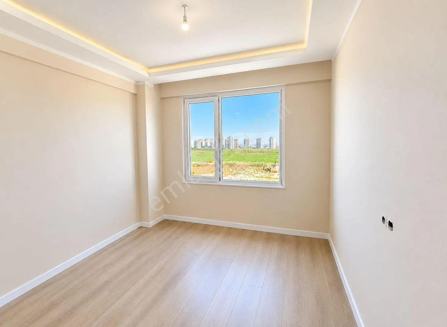 Satılık 1+1 Lüks Köşe Daire Zana Teach — fotoğraf 2