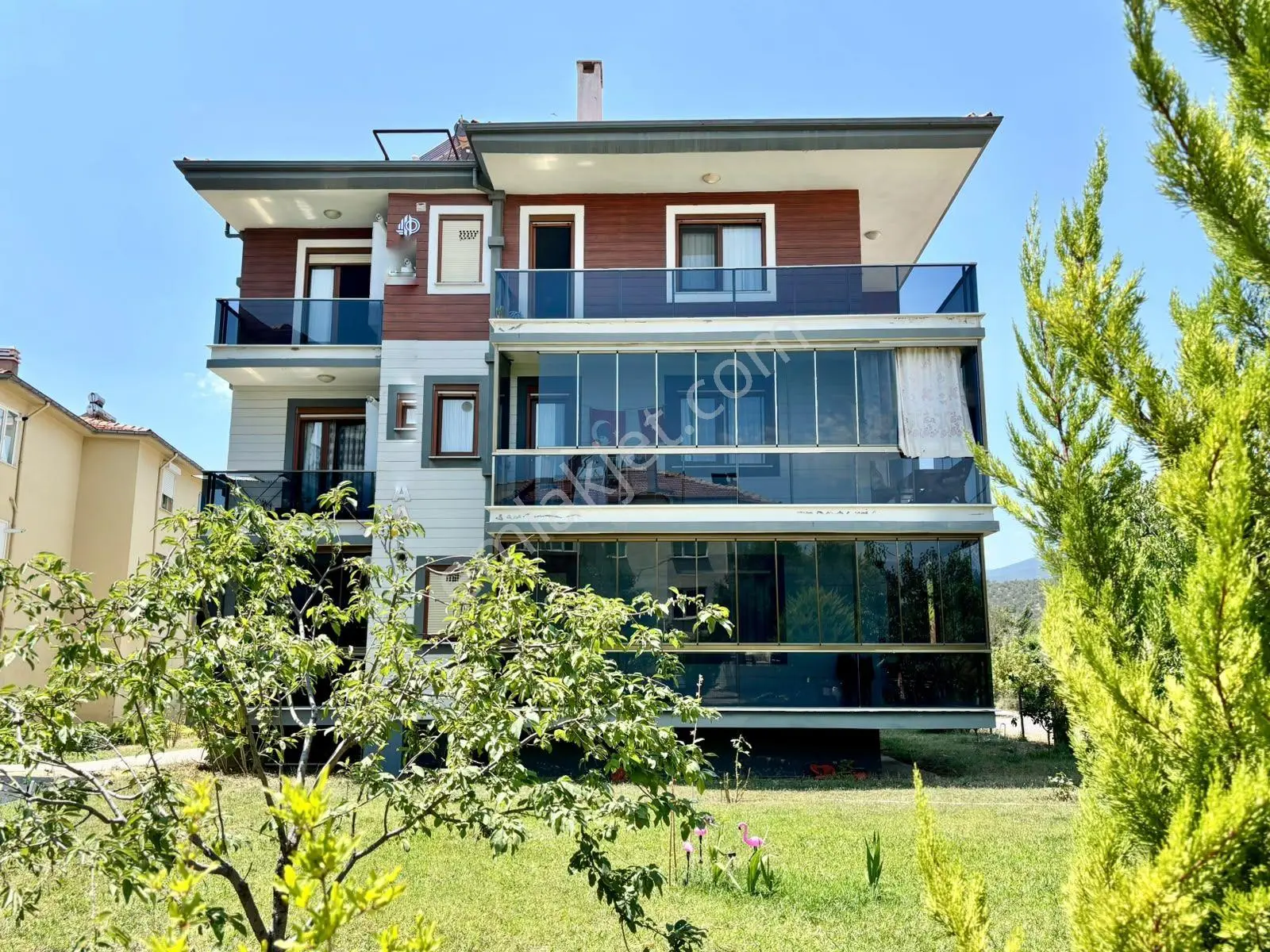 ⭐Ay Emlaktan⭐Akçay Merkezde Kazdağı Manzaralı Denize Sadece 700 Mt Ön Cephe Sa...