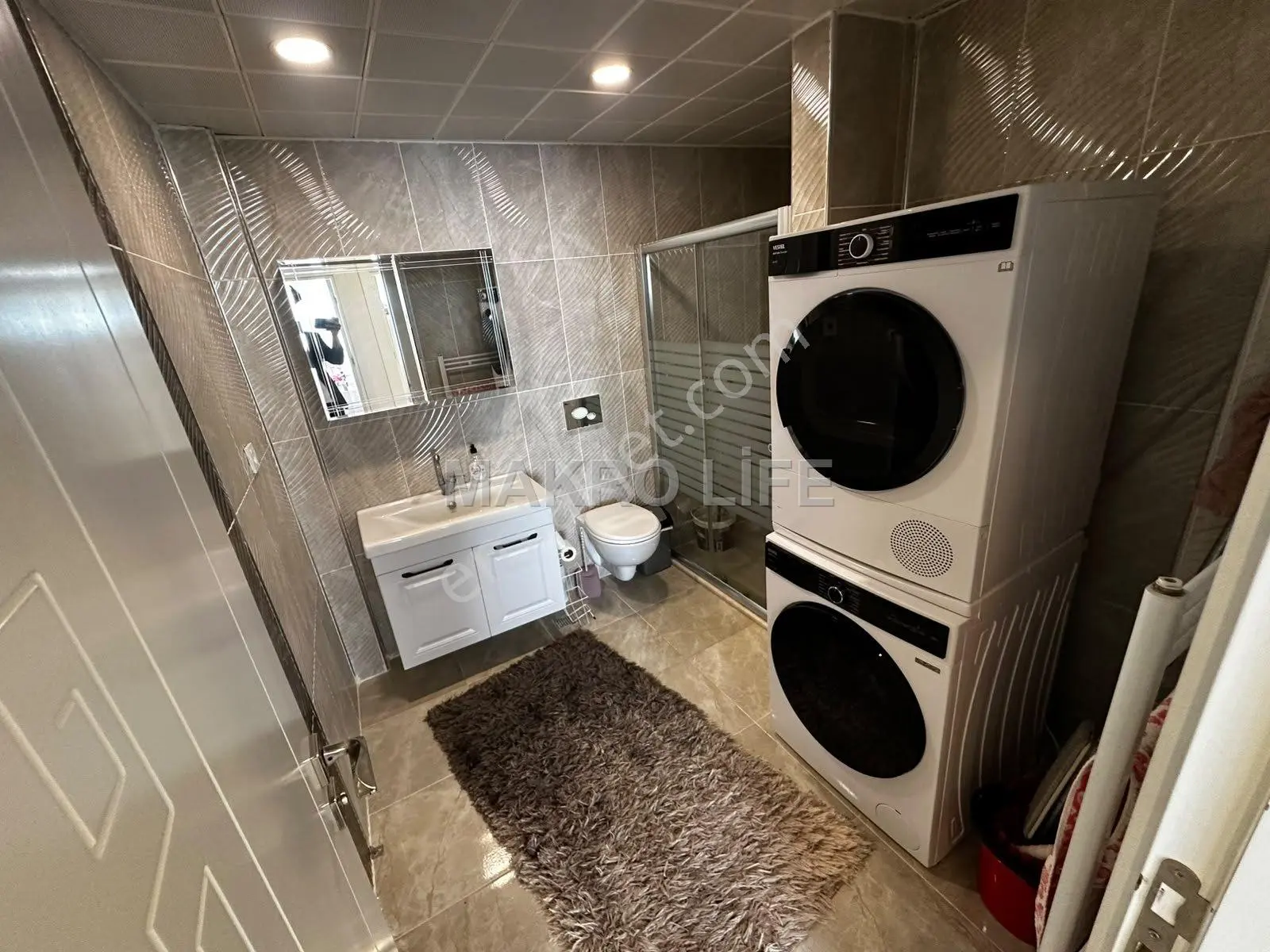 Tema Park Karşısı Harika Konumda Satılık 4+1 Havuzlu Site — fotoğraf 8