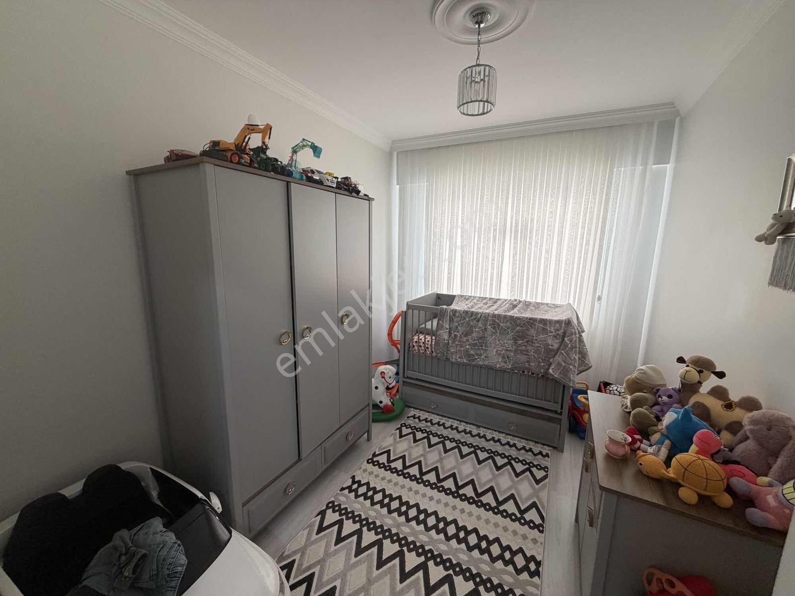 Ataşehirde Mükemmel Konumda Satılık 3+1 Fırsat Daire — fotoğraf 11