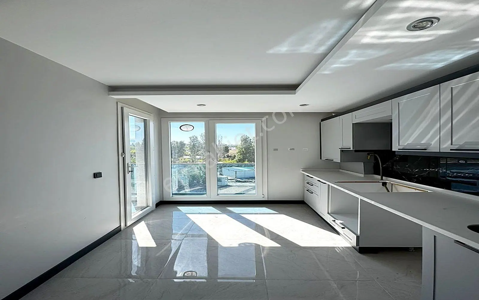 Yıldırım Yapı'dan Butik Sitede Emin Evim Kuruluşlarına Uygun Yeni Binada 2+1 Lüx Daire — fotoğraf 11