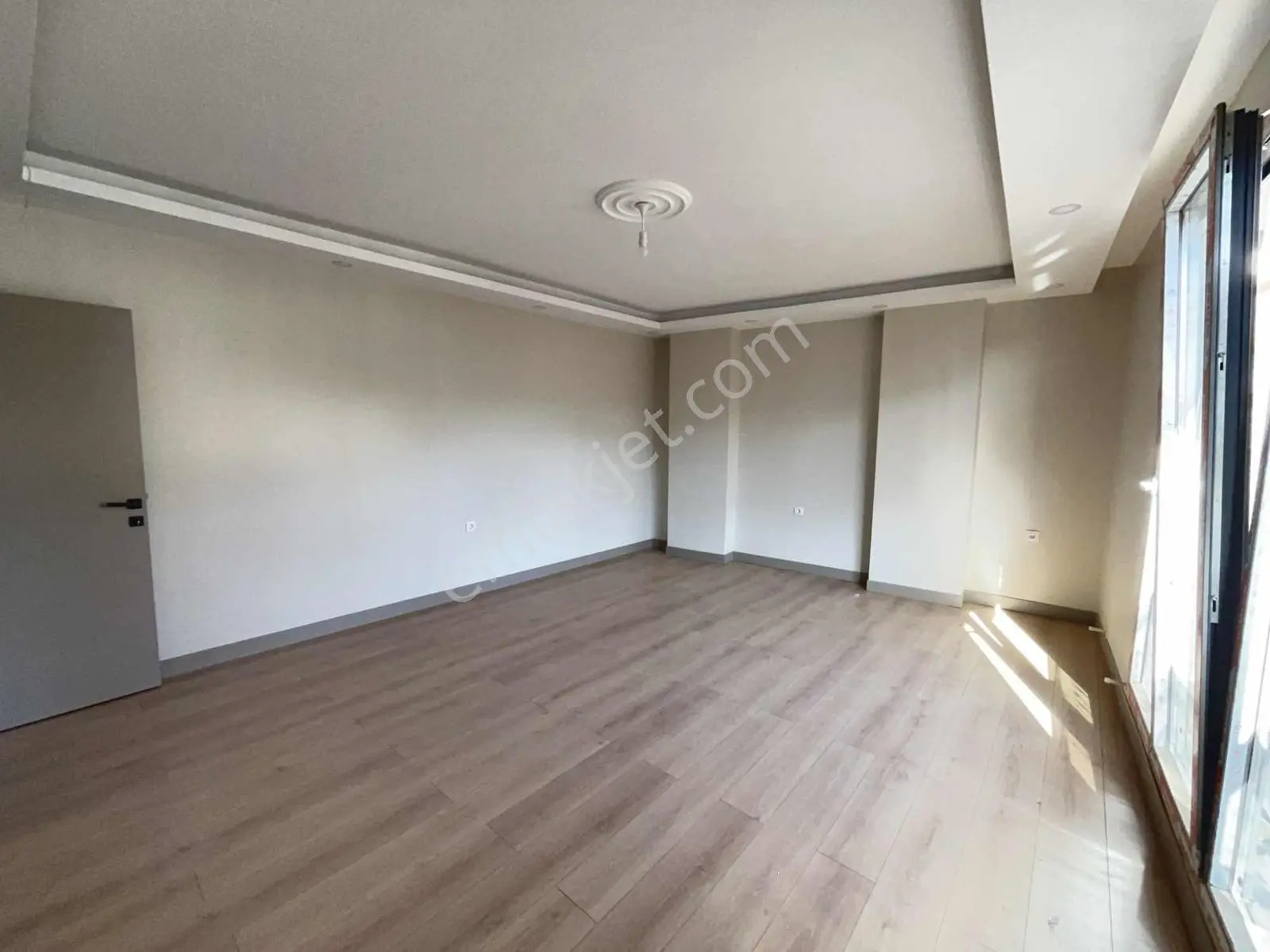 İmren Gayrimenkulden 2+1 90 M2 Sınıfn En Lüks Sıfır Özel Dairesi — fotoğraf 3