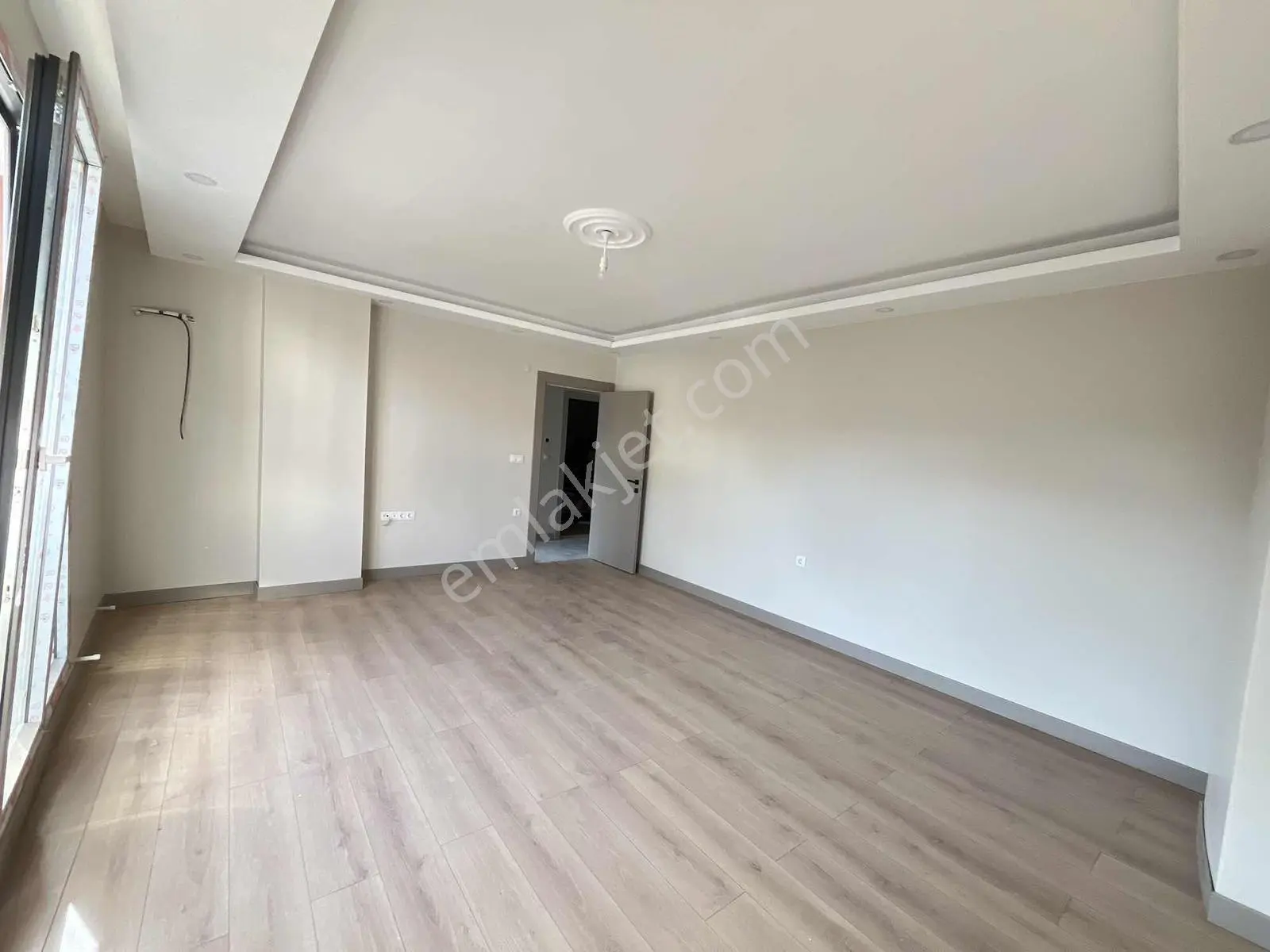 İmren Gayrimenkulden 2+1 90 M2 Sınıfn En Lüks Sıfır Özel Dairesi — fotoğraf 5