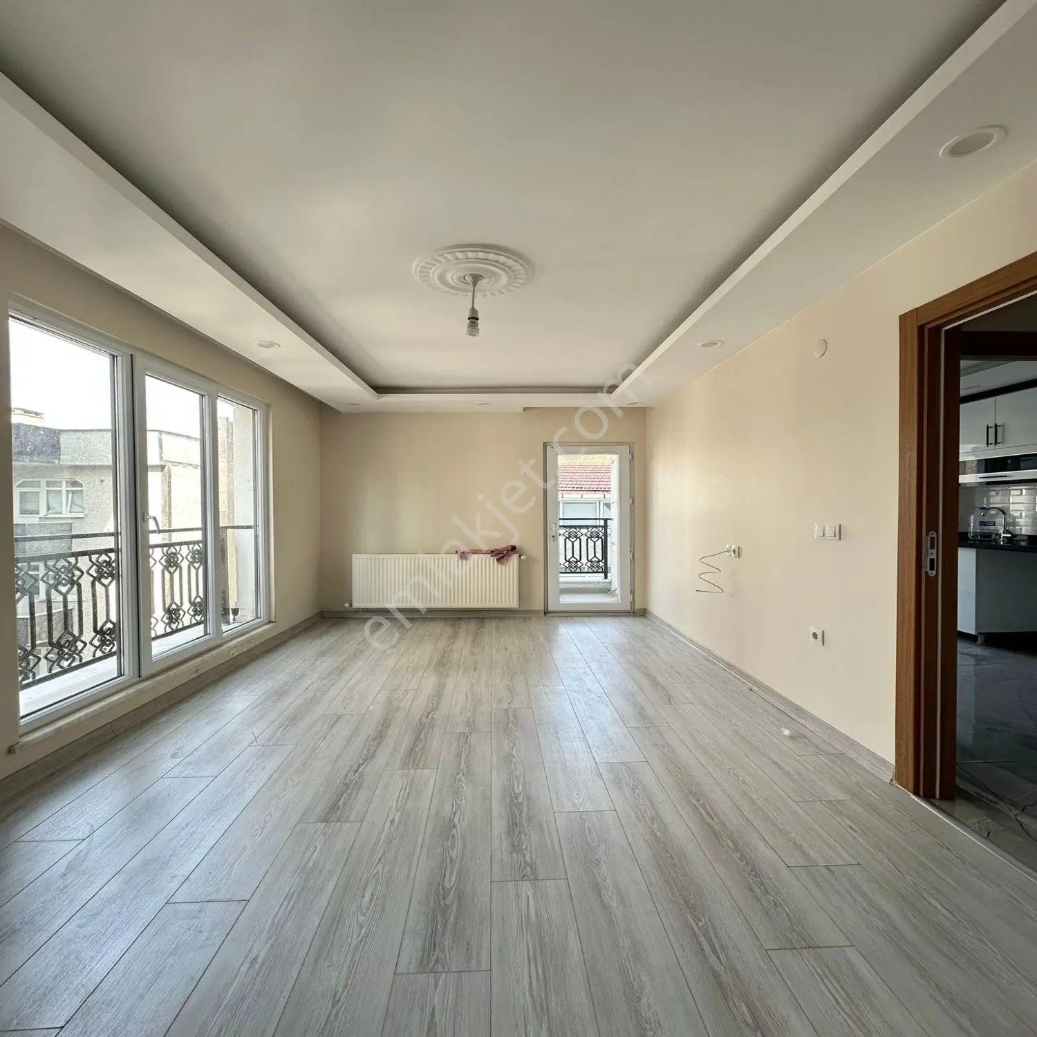 Beylkdüzü Yakuplu'da Merkezi Konum Satılık 2+1 Daire — fotoğraf 2