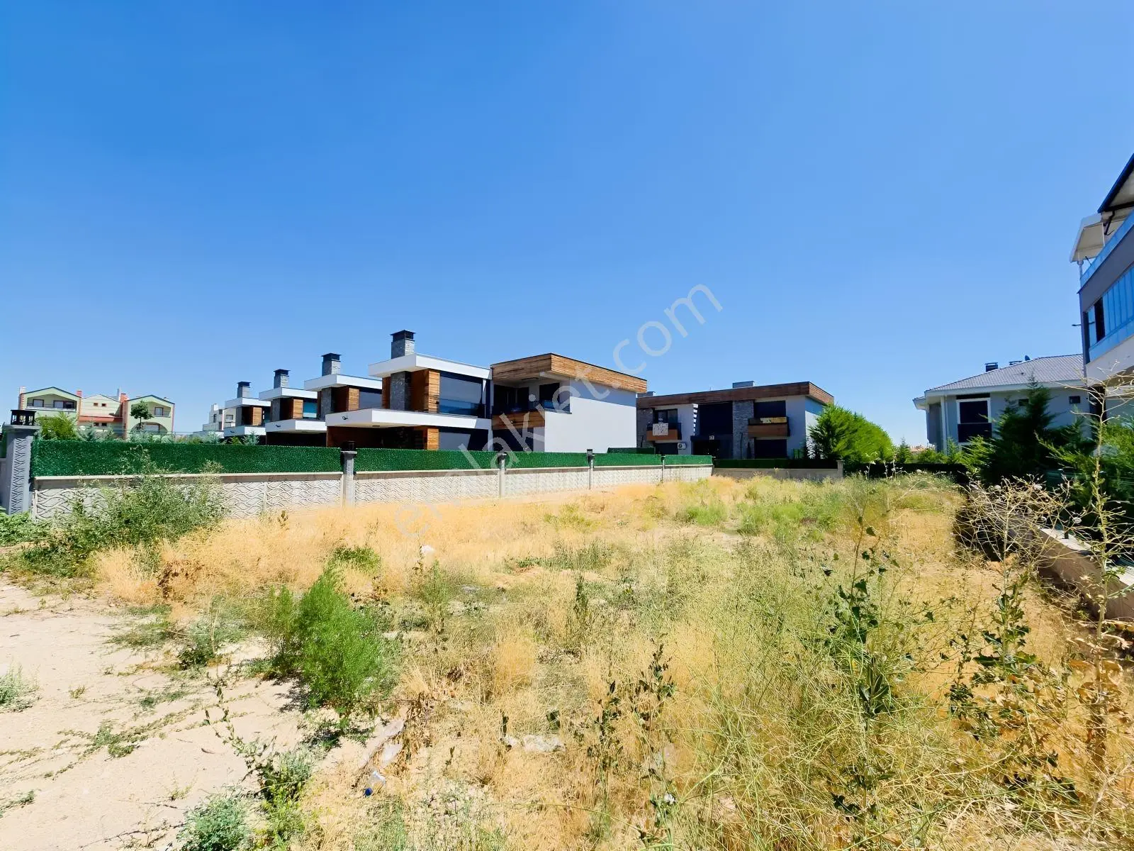 Selçuklu Buhara'da 585m2 Villa Projelik Satılık Arsa Fırsatı — fotoğraf 2