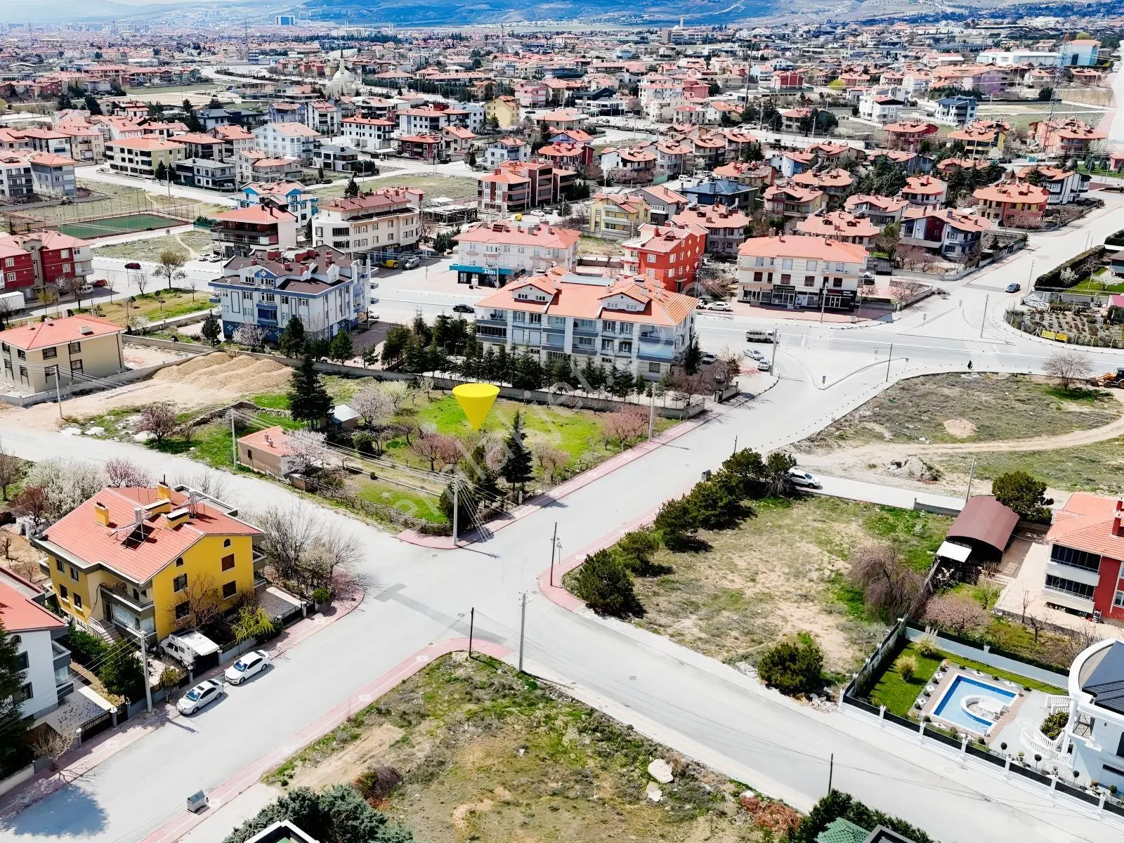 İşyapar'dan Buhara Mah. 2 Kata İmarlı 1844 M² Köşe Parsel Arsa — fotoğraf 29
