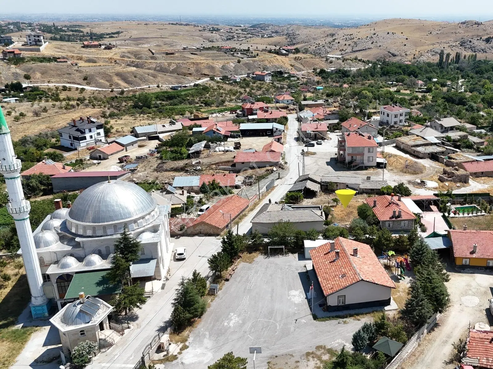 İşyapar'dan Karadiğinderesinde 839 M Köşe Parsel Üzerinde Bahçe — fotoğraf 36