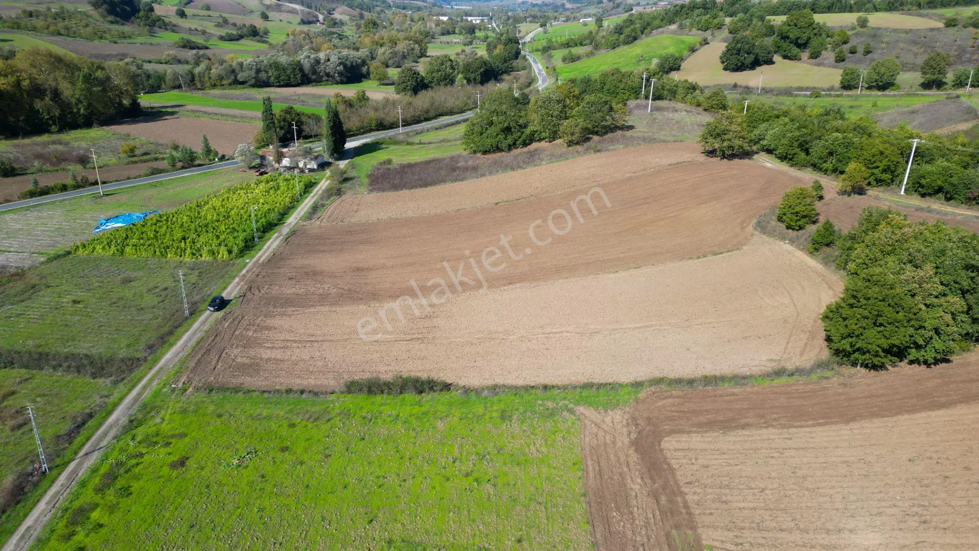 Uzmanlar'dan Çamdibi Meşelik Satılık 3351 M2 Tarla — fotoğraf 4