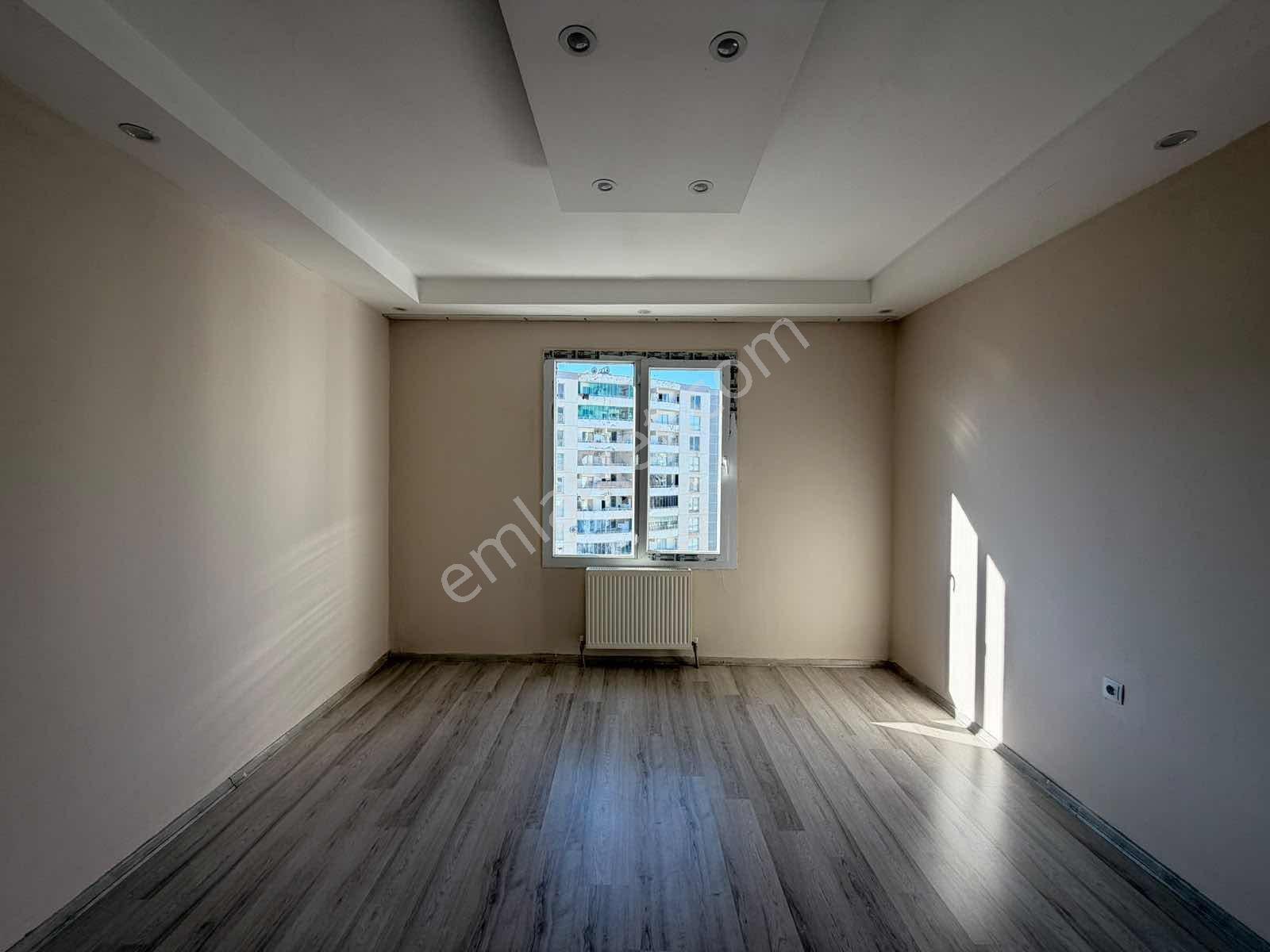 Murat Emlaktan Nirvana Evlerinde Kale Cephe 4+1 Dairemiz Satılık — fotoğraf 19