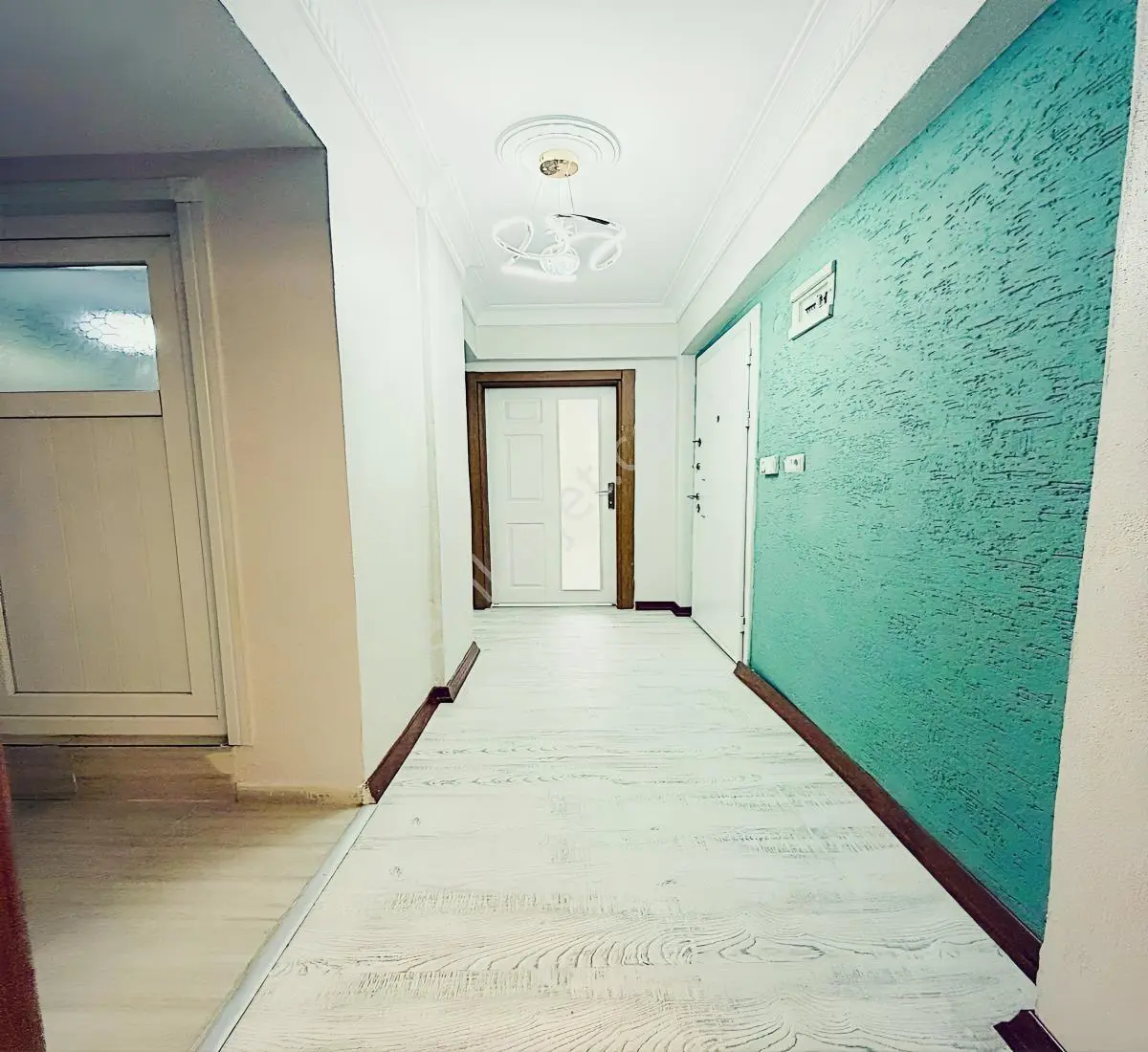 Kıraç Hüriyet Mh Lüks Dekorlu Tek Daire Üzeri Kapalı Bahçeli — fotoğraf 6