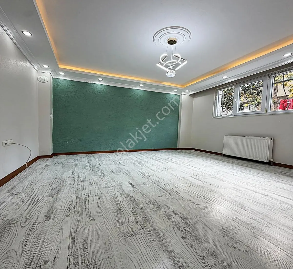 Kıraç Hüriyet Mh Lüks Dekorlu Tek Daire Üzeri Kapalı Bahçeli — fotoğraf 7