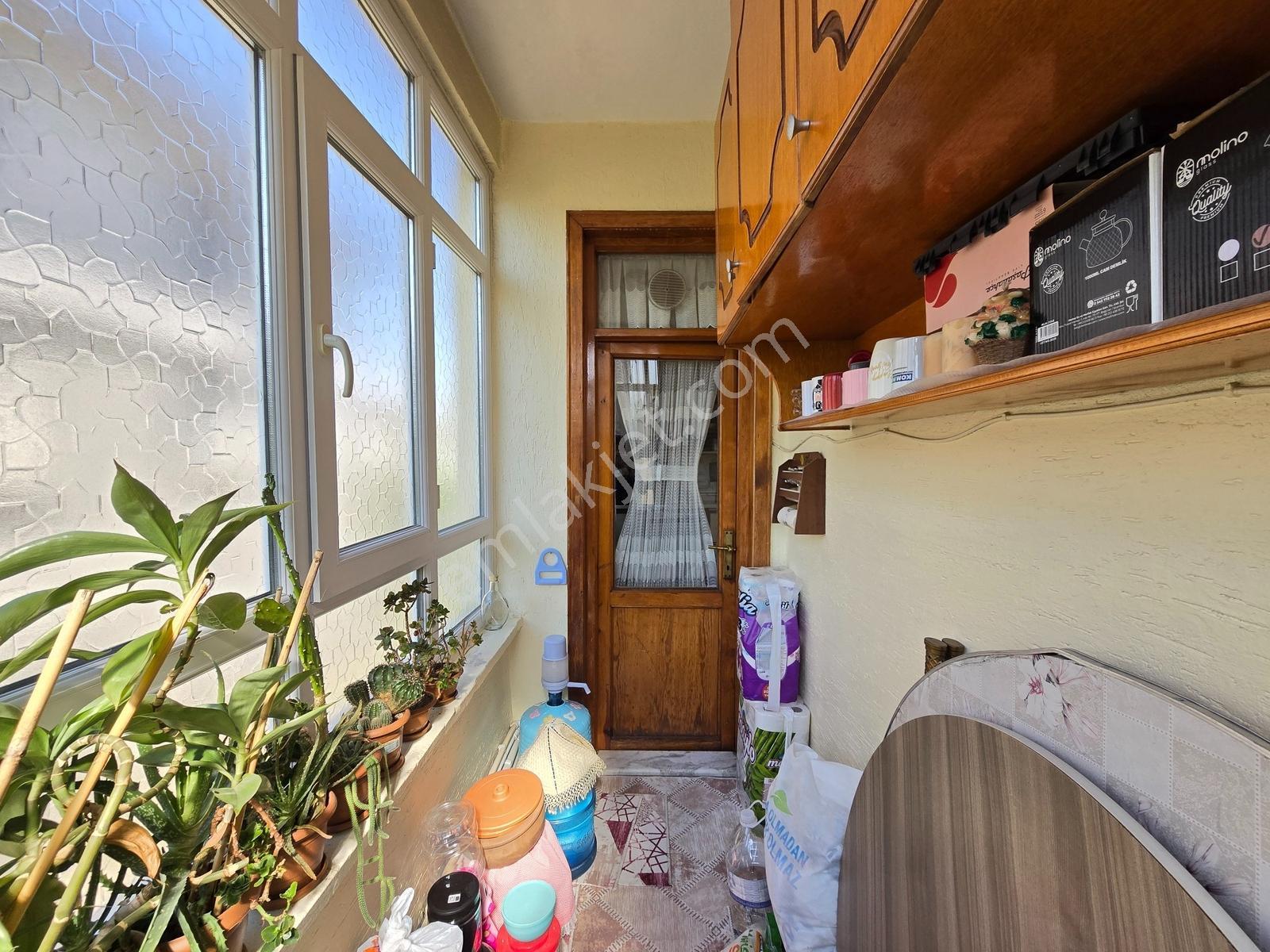 Sakarya Mahallesinde 3+1 Yalıtımlı Kat Mülkiyetli Geniş Daire — fotoğraf 17