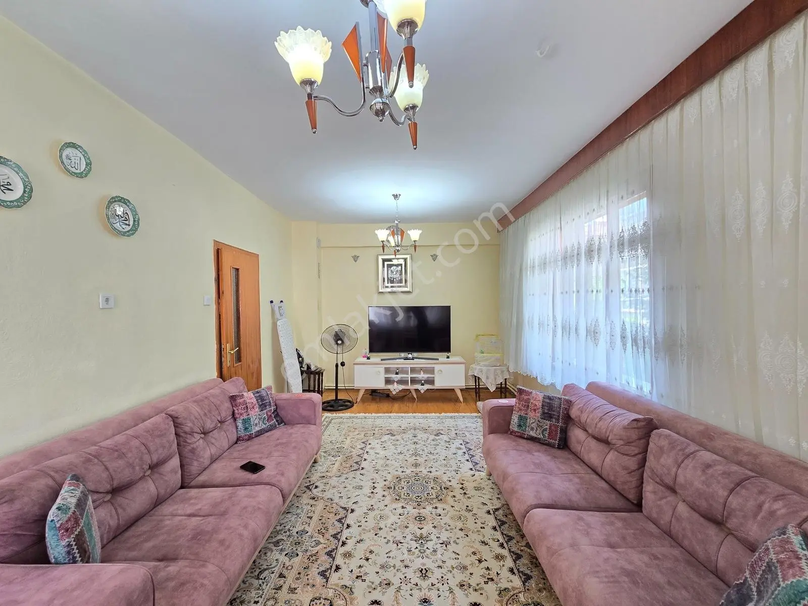 Sakarya Mahallesinde 3+1 Yalıtımlı Kat Mülkiyetli Geniş Daire — fotoğraf 29