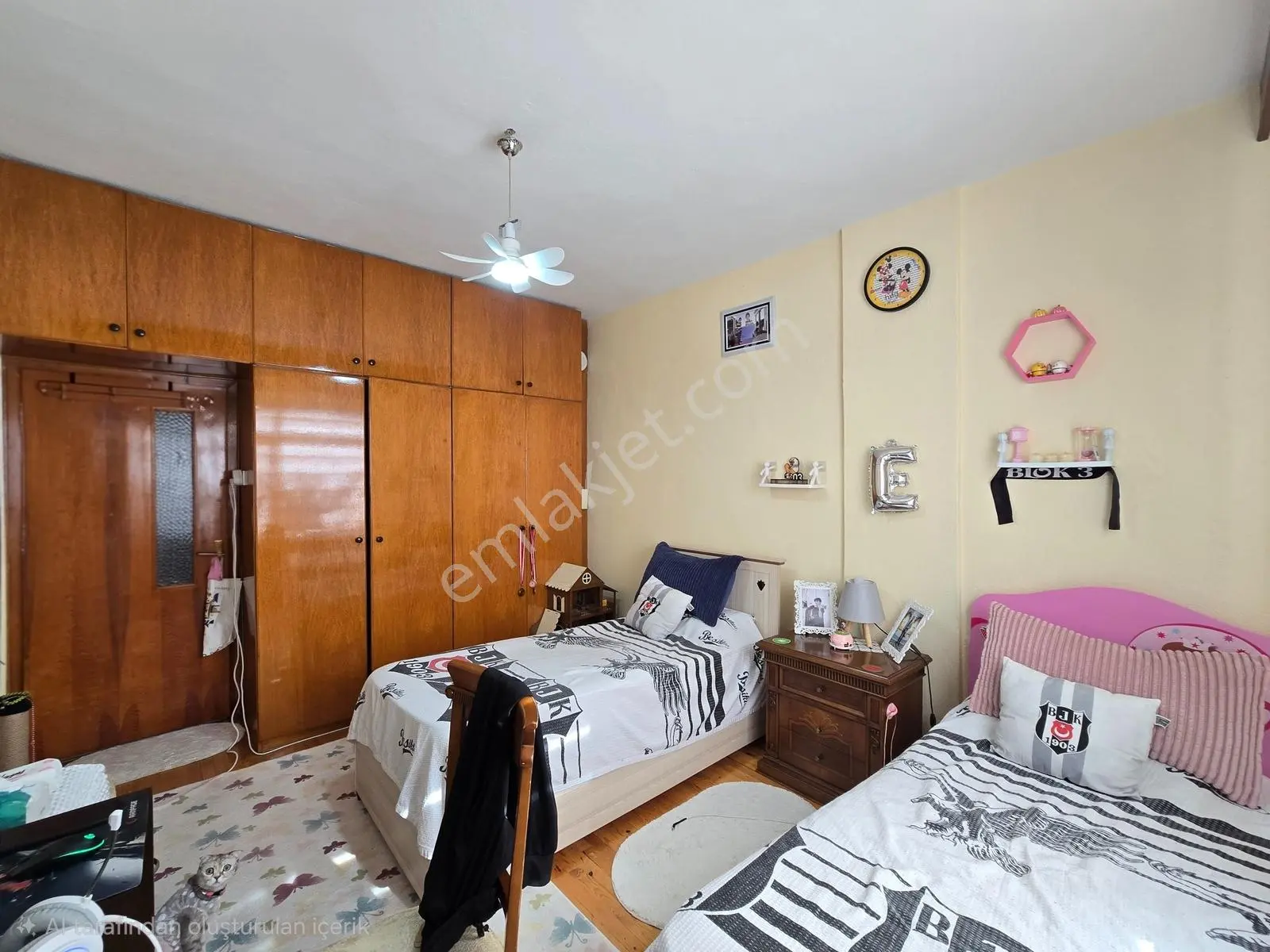 Sakarya Mahallesinde 3+1 Yalıtımlı Kat Mülkiyetli Geniş Daire — fotoğraf 48