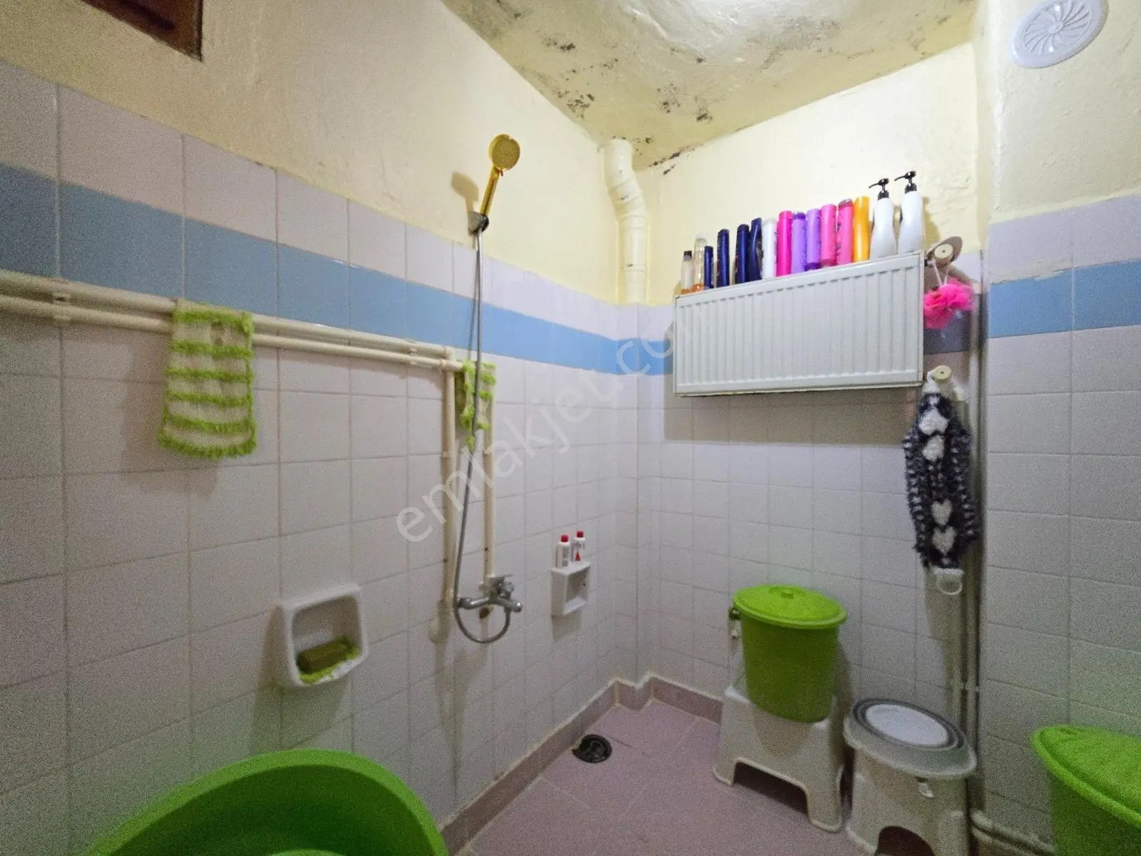 Sakarya Mahallesinde 3+1 Yalıtımlı Kat Mülkiyetli Geniş Daire — fotoğraf 49
