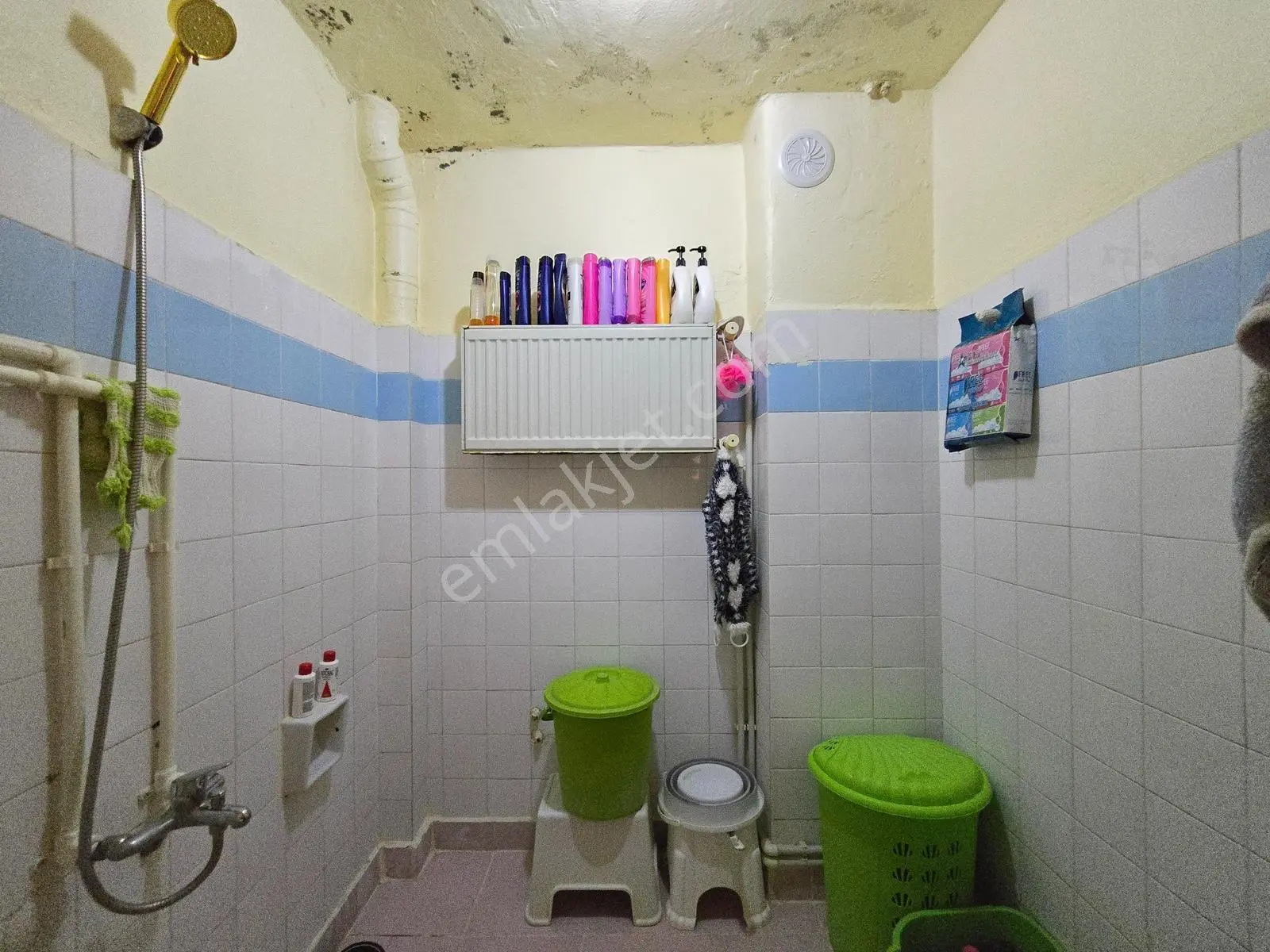 Sakarya Mahallesinde 3+1 Yalıtımlı Kat Mülkiyetli Geniş Daire — fotoğraf 50