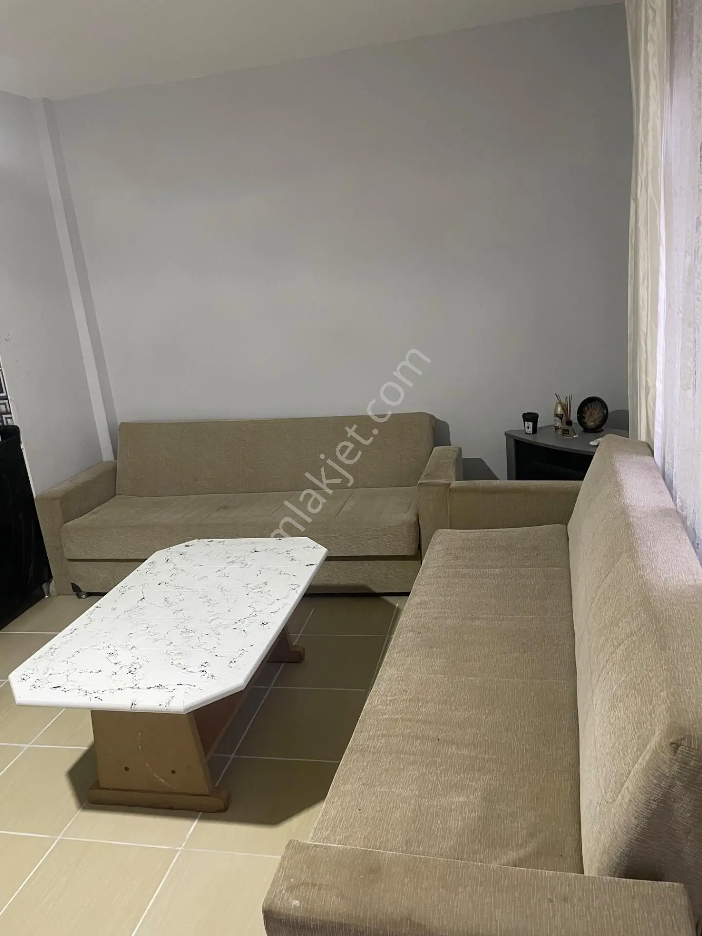 Mersin Erdemli Tömük'te Geniş Balkonlu 1+1 Satılık Daire — fotoğraf 4