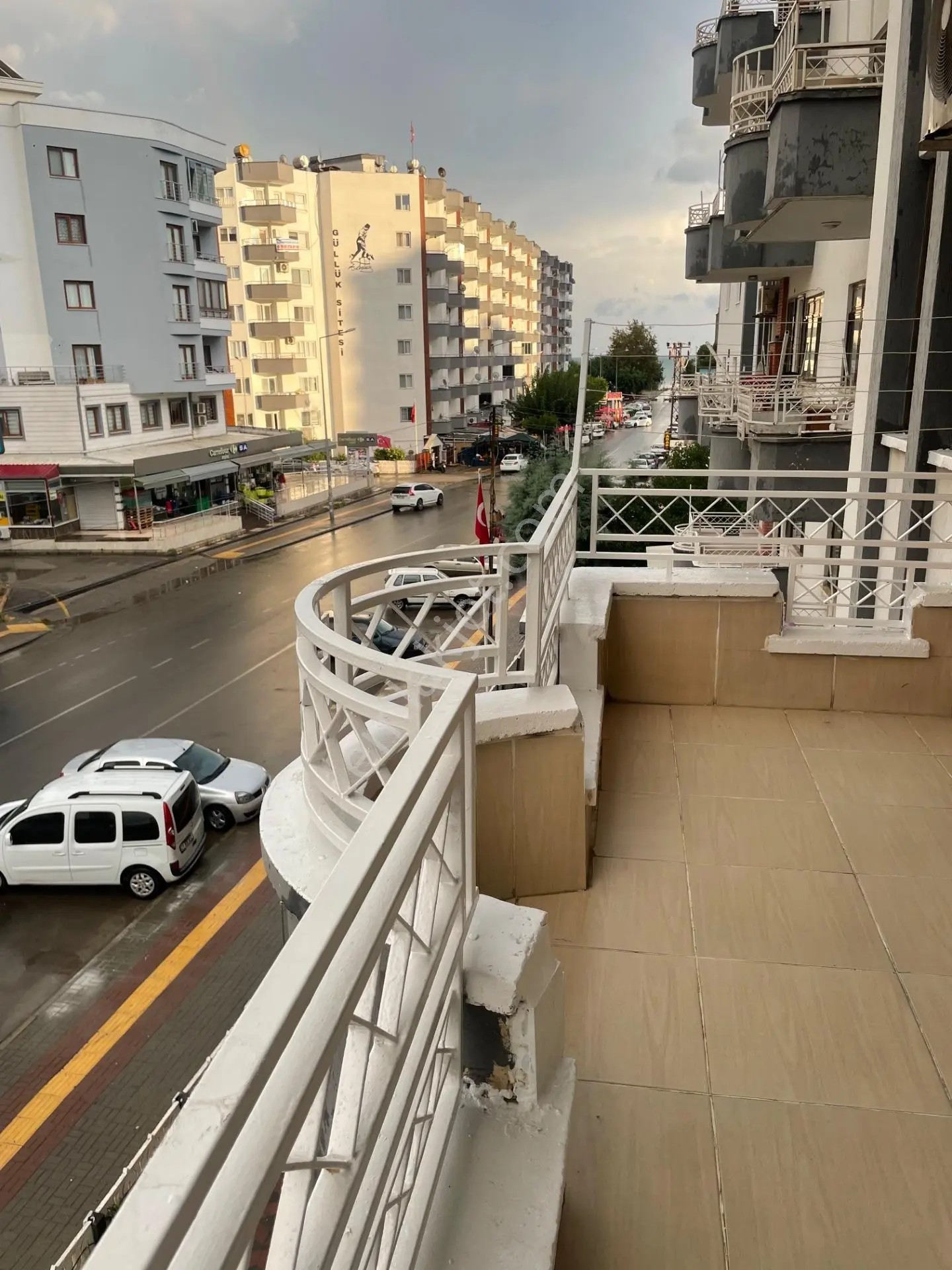 Mersin Erdemli Tömük'te Geniş Balkonlu 1+1 Satılık Daire — fotoğraf 7